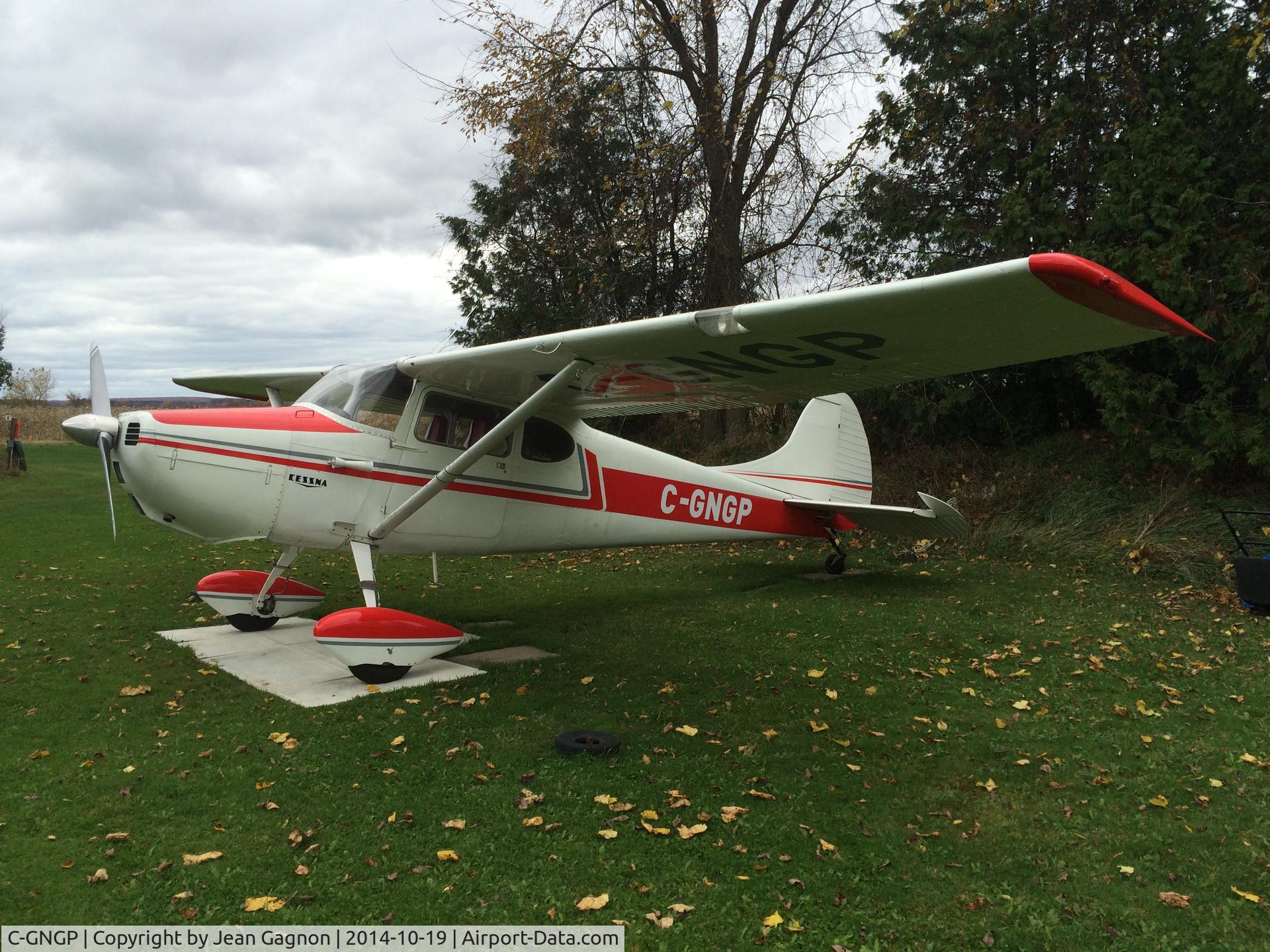 C-GNGP, 1952 Cessna 170B C/N 25292, Saint-Benoit Airport, Mirabel, Québec