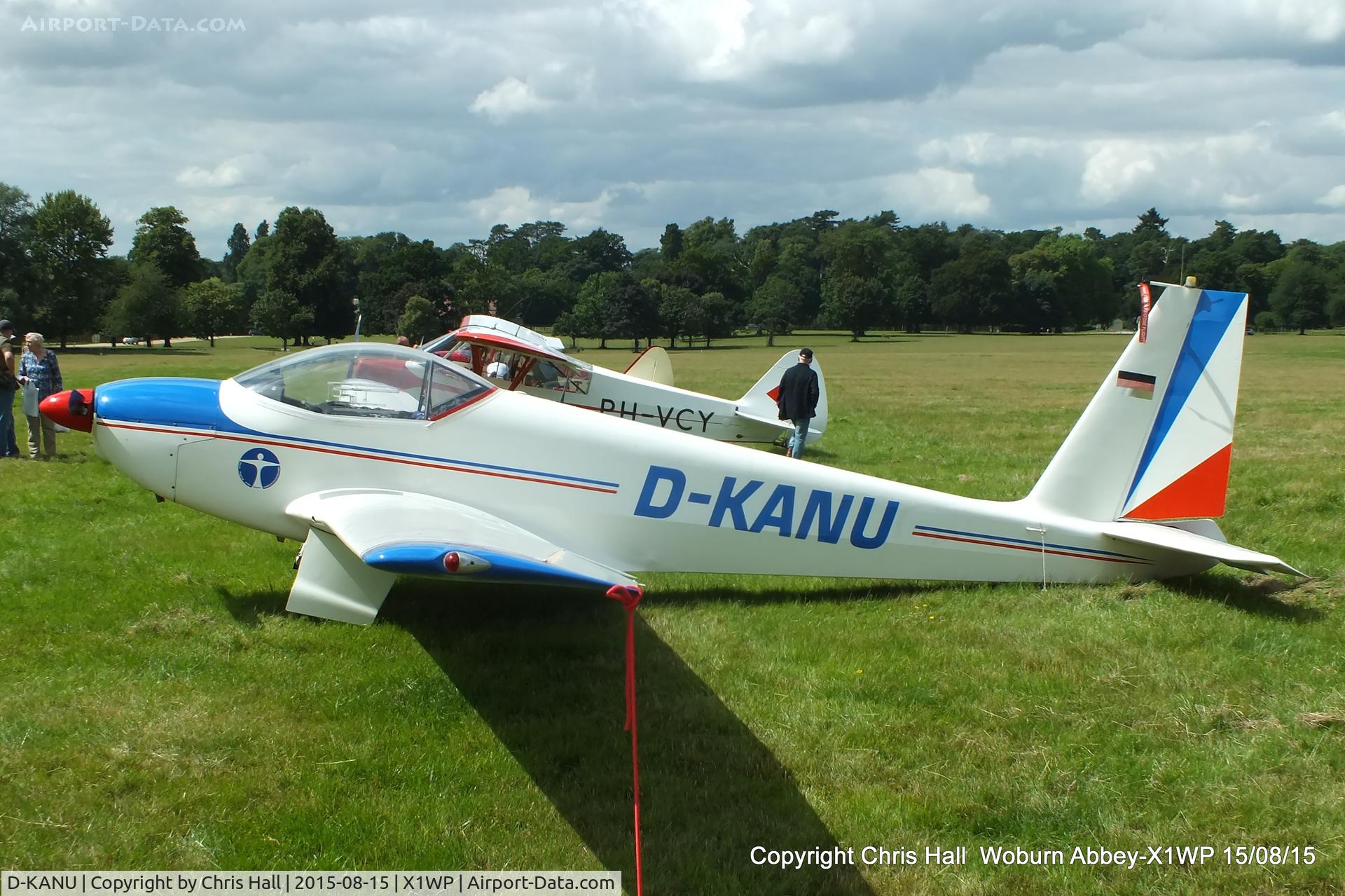 D-KANU, Schleicher ASK-16 C/N 16023, International Moth Rally at Woburn Abbey 15/08/15