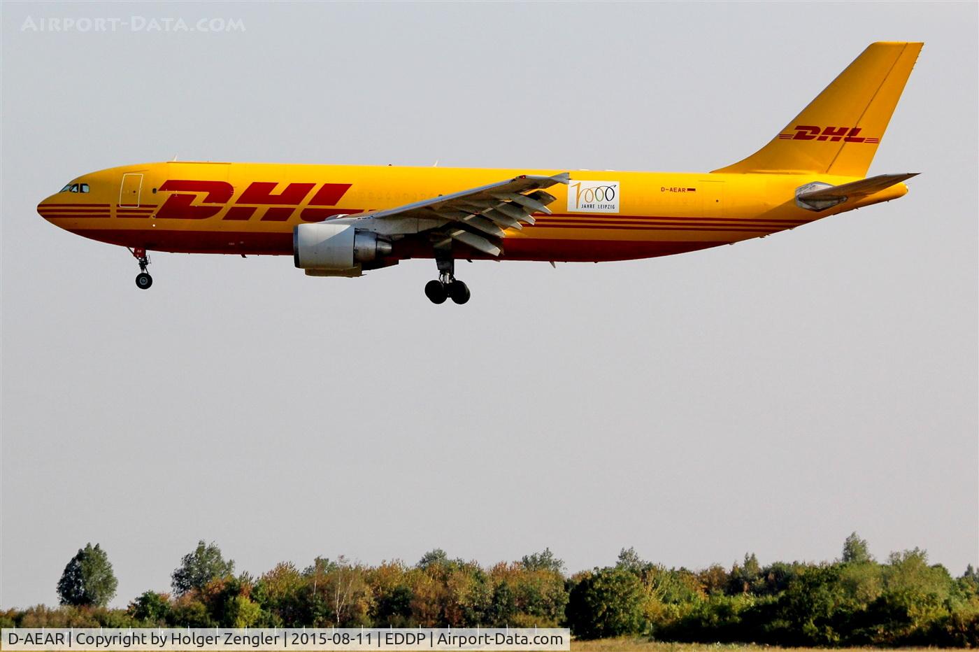 D-AEAR, 1994 Airbus A300B4-622R(F) C/N 730, The mailman is floating down......