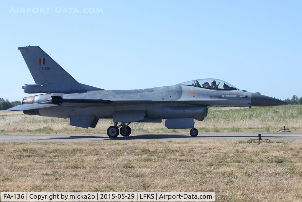 FA-136, SABCA F-16AM Fighting Falcon C/N 6H-136, Taxiing