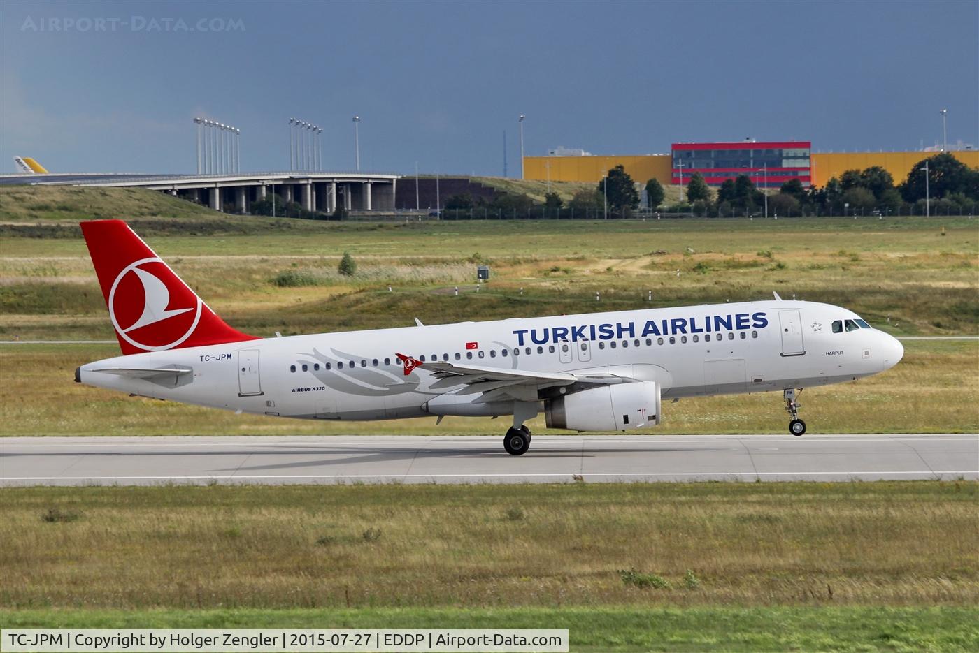 TC-JPM, 2007 Airbus A320-232 C/N 3341, Please notice the new DHL building at apron 5!