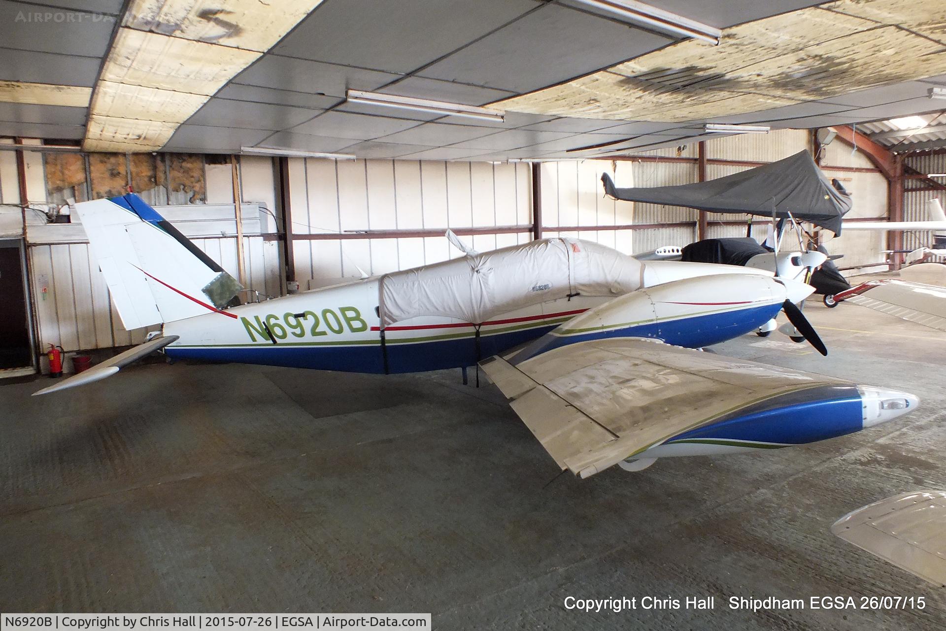 N6920B, 1985 Piper PA-34-220T Senaca C/N 34-8533025, at Shipdham airfield