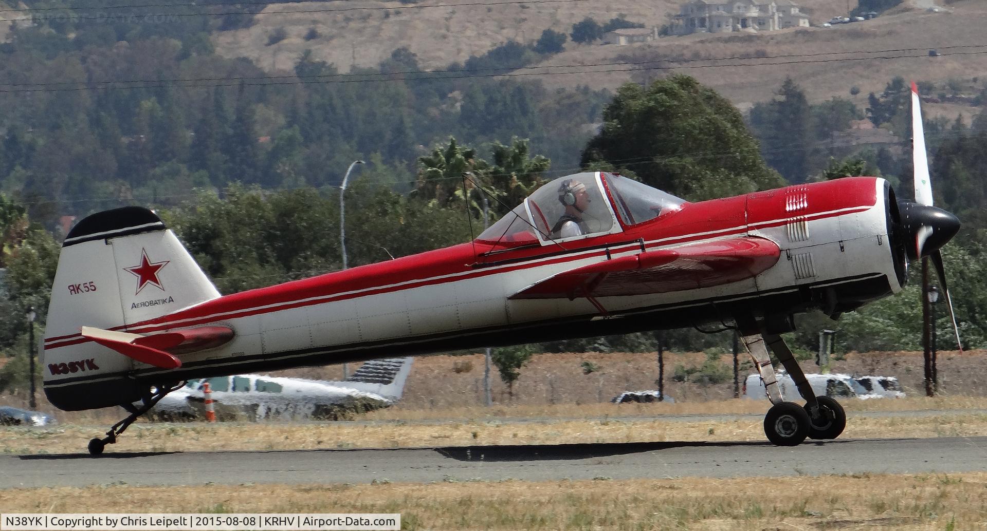 N38YK, 1987 Yakovlev Yak-55M C/N 870203, A locally based 1987 Yak 55M landing on runway 13L at Reid Hillview Airport, CA.