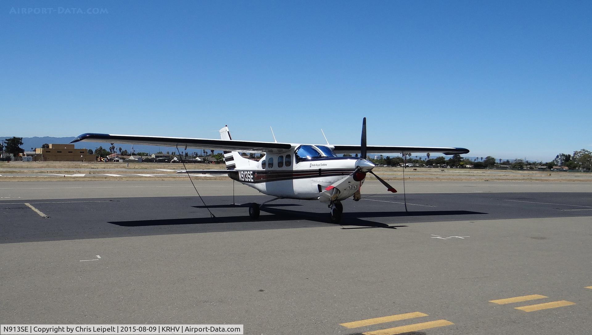 N913SE, 1978 Cessna P210N Pressurised Centurion C/N P21000038, A transient 1978 Cessna P210N equipped with a Rolls-Royce Turboprop engine (Willis, TX) parked on the transient ramp at Reid Hillview Airport, CA. This is one rare and expensive airplane.