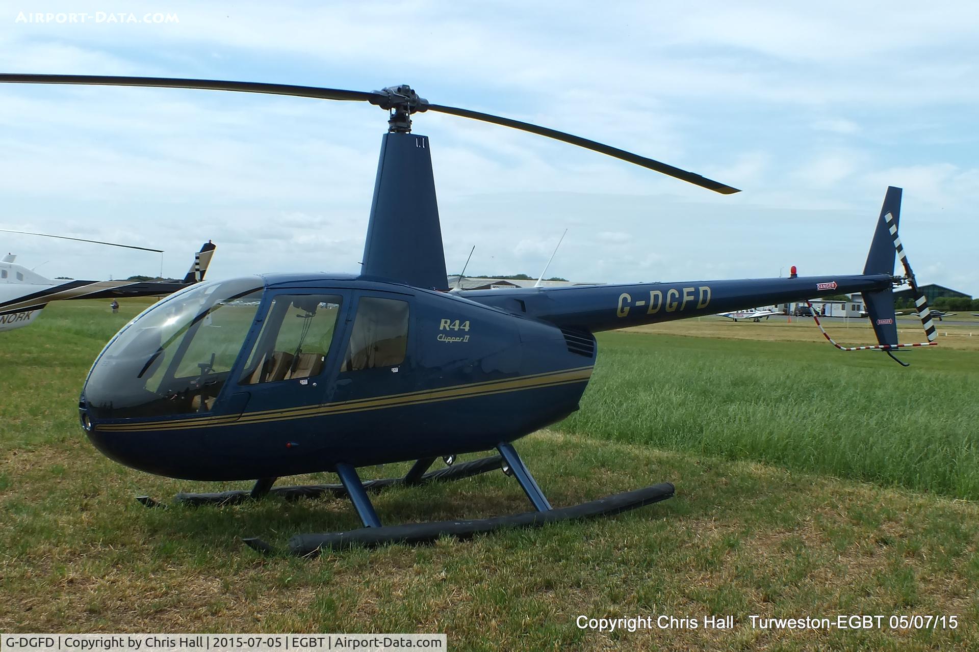 G-DGFD, 2010 Robinson R44 Clipper II C/N 13027, ferrying race fans to the British F1 Grand Prix at Silverstone