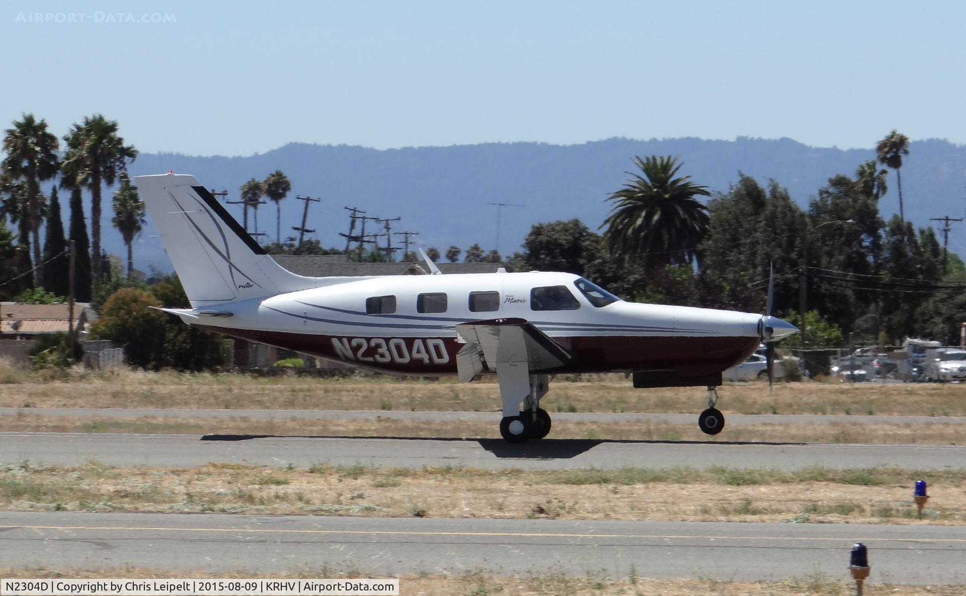 N2304D, 2010 Piper PA-46R-350T Malibu Matrix C/N 4692154, B&B Consolidated LLC (Santa Cruz, CA) locally based Piper Malibu Matrix landing on runway 31R at Reid Hillview Airport, CA.