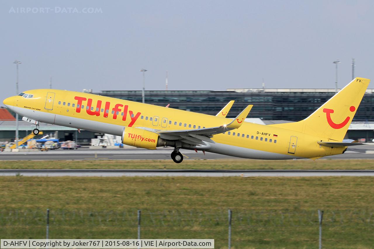 D-AHFV, 2000 Boeing 737-8K5 C/N 30415, TUIfly