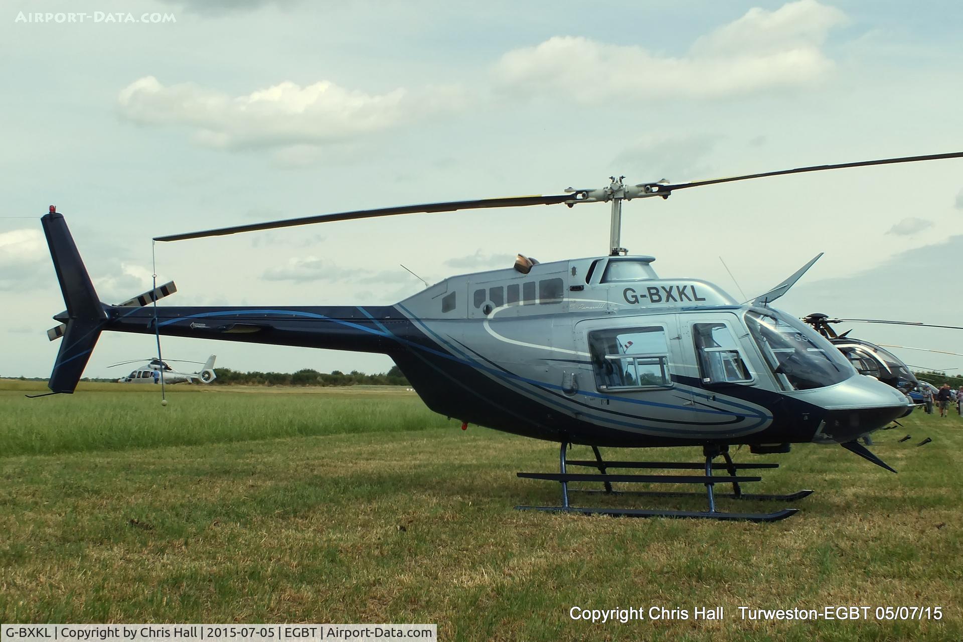 G-BXKL, 1980 Bell 206B JetRanger II C/N 3006, ferrying race fans to the British F1 Grand Prix at Silverstone