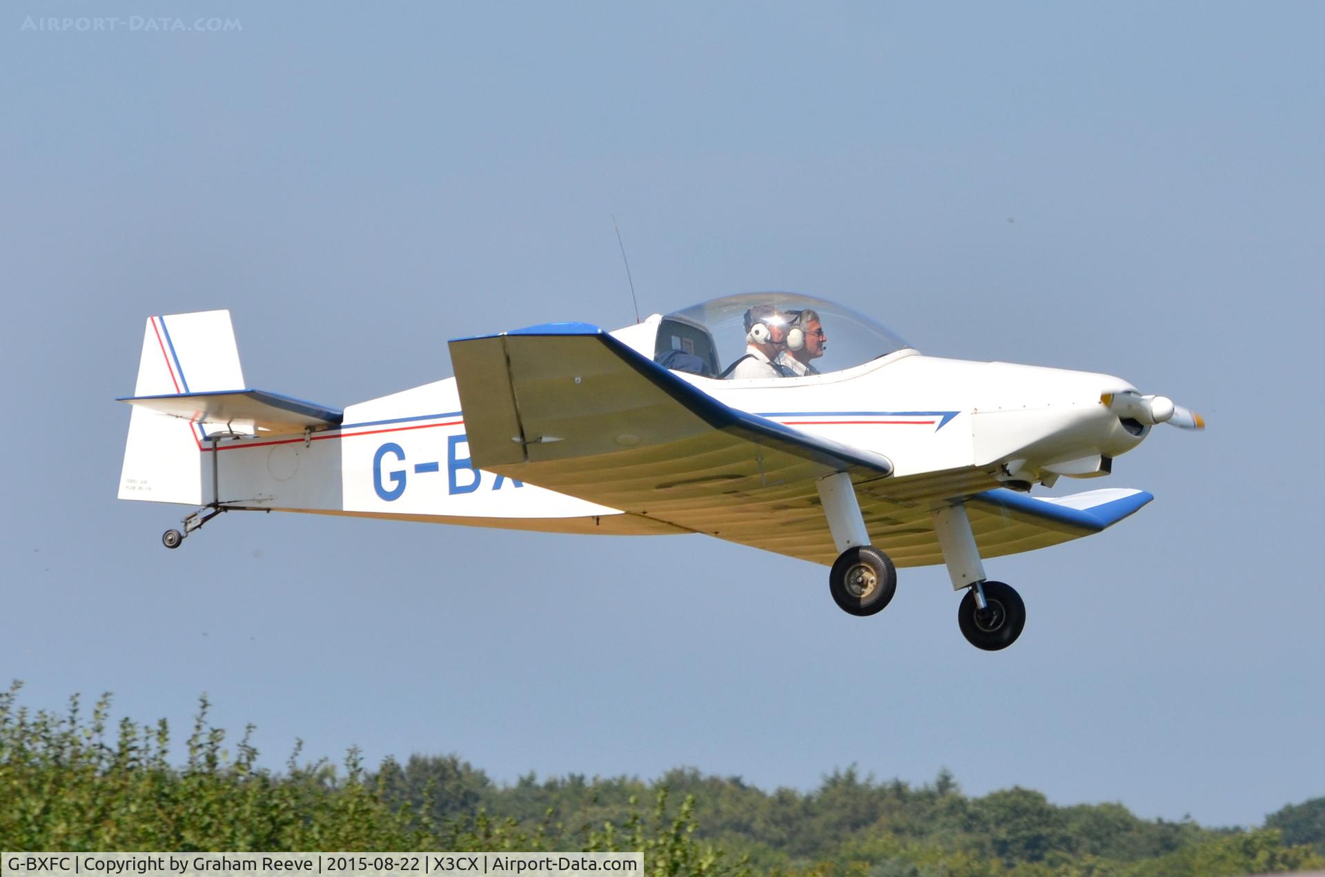 G-BXFC, 1997 Jodel D-18 C/N PFA 169-11322, Landing at Northrepps.