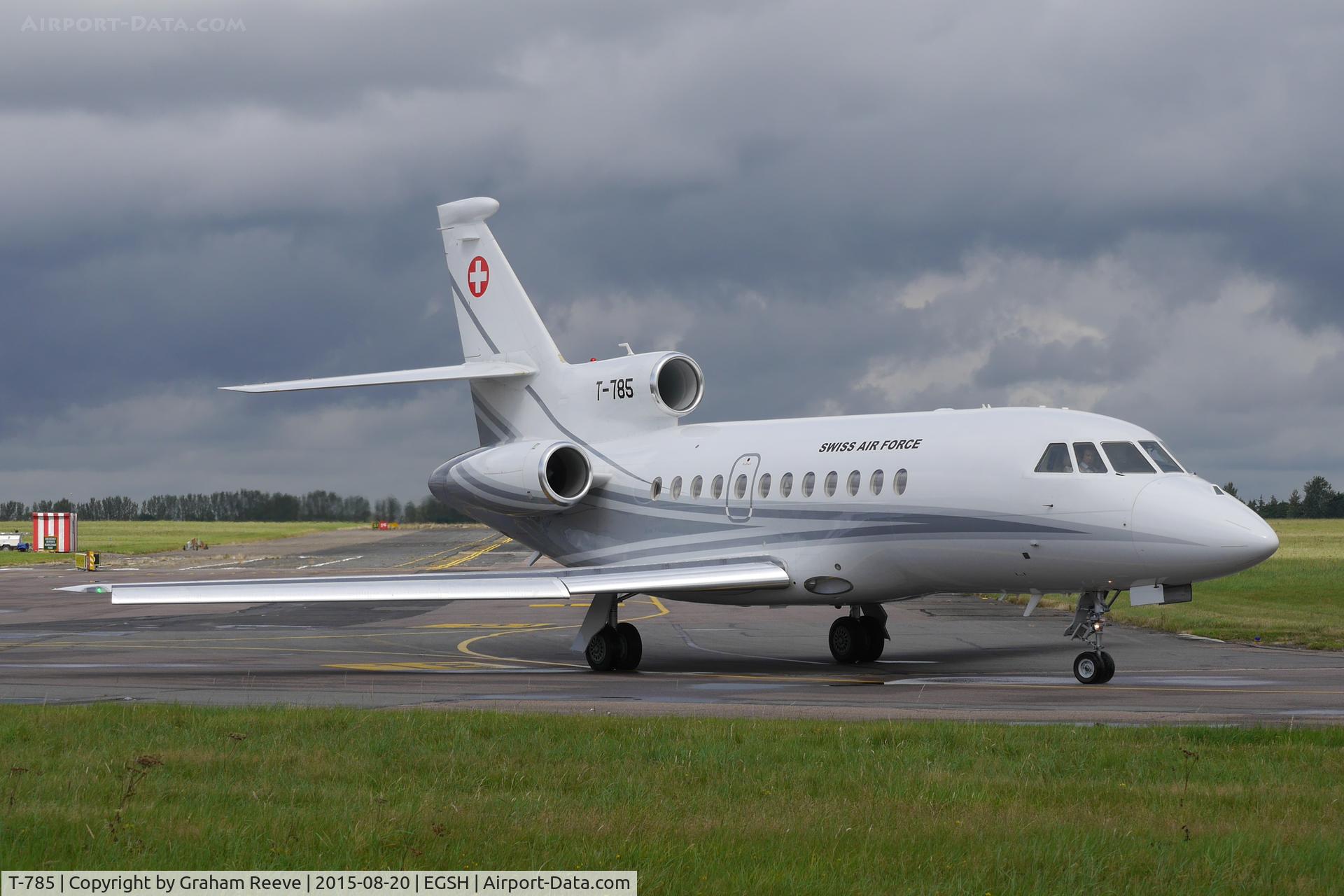 T-785, 2007 Dassault Falcon 900EX EASy II C/N 195, Departing from Norwich.