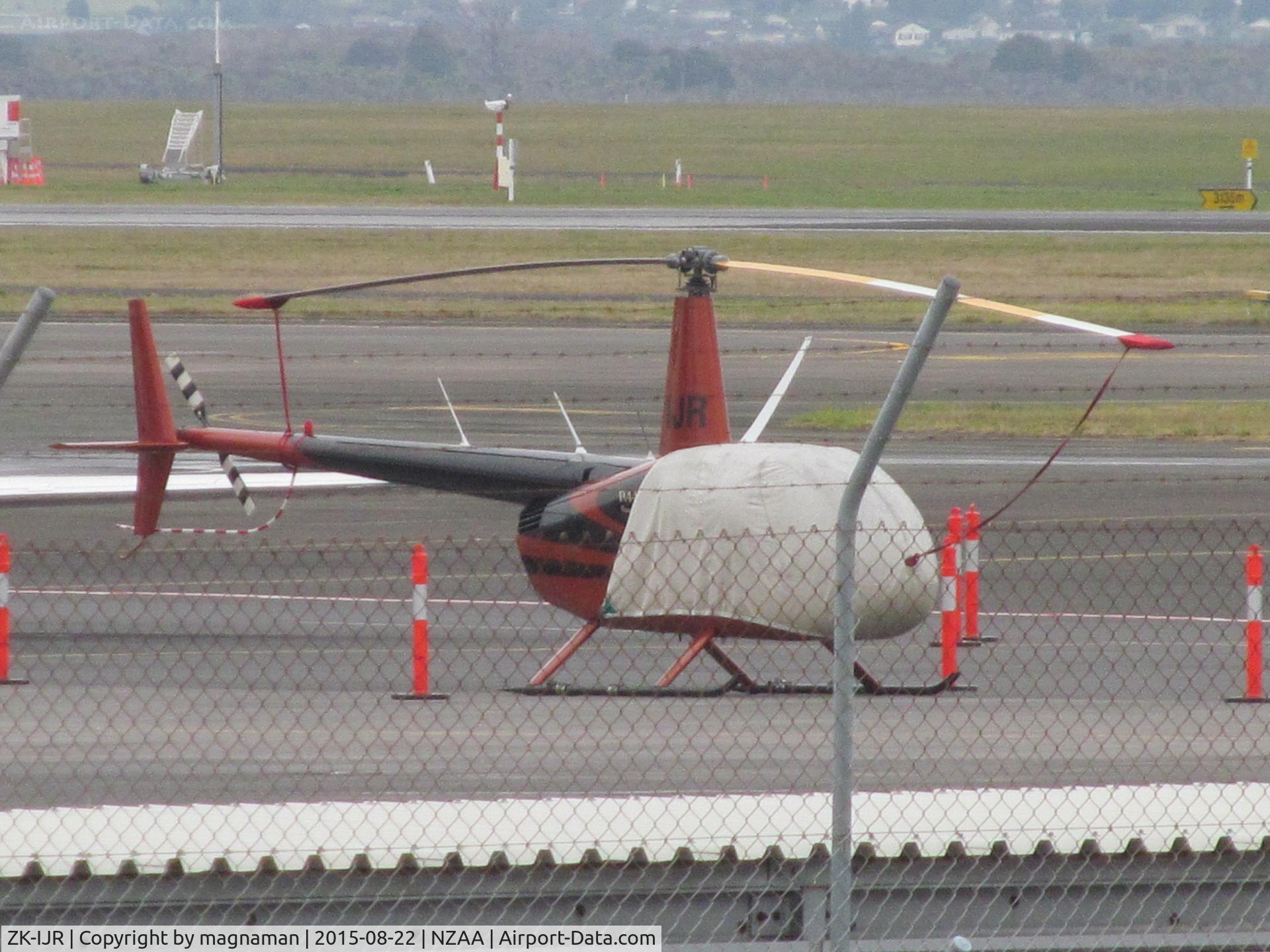 ZK-IJR, Robinson R44 II C/N 10828, long shot from car park roof