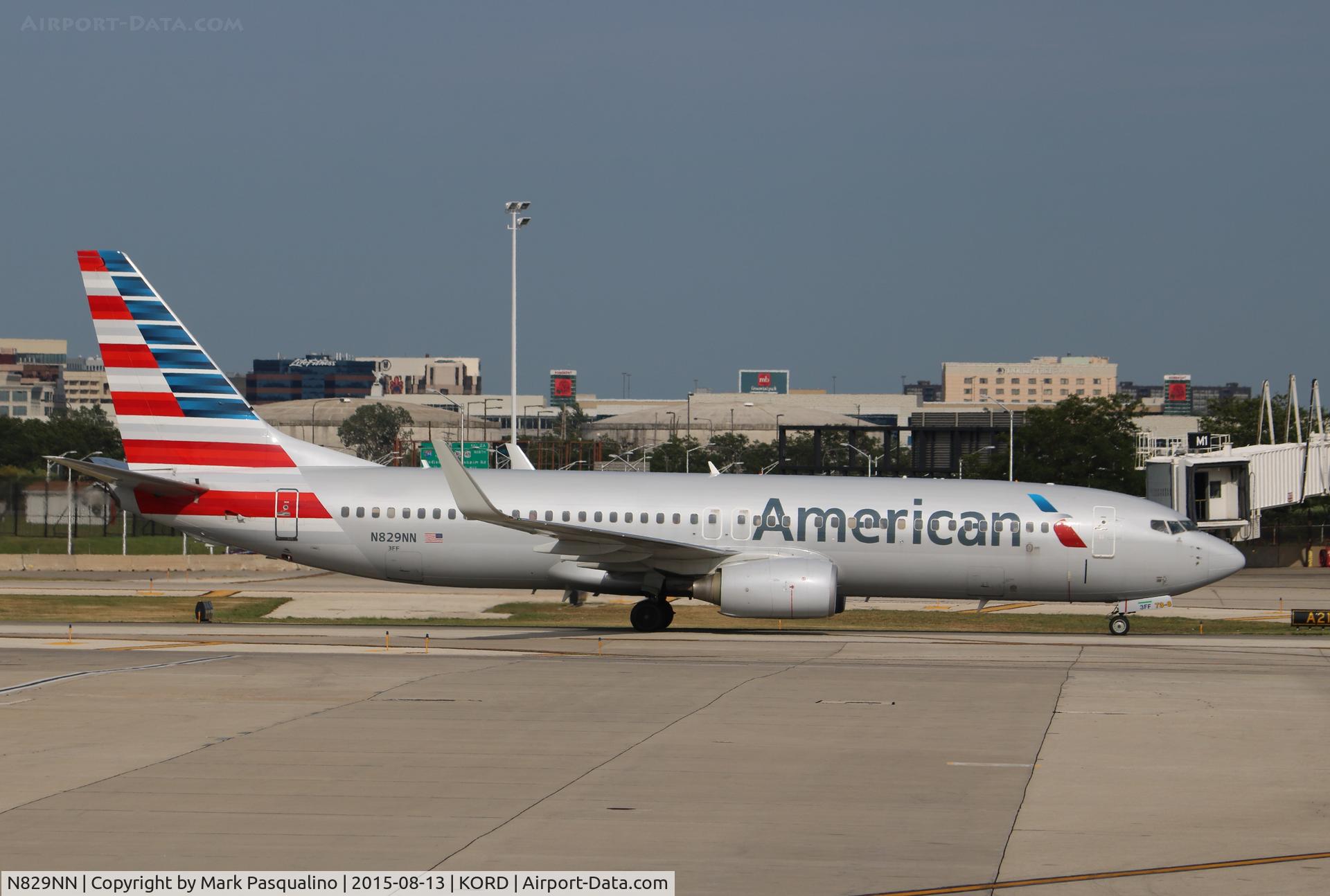 N829NN, 2010 Boeing 737-823 C/N 33210, Boeing 737-800