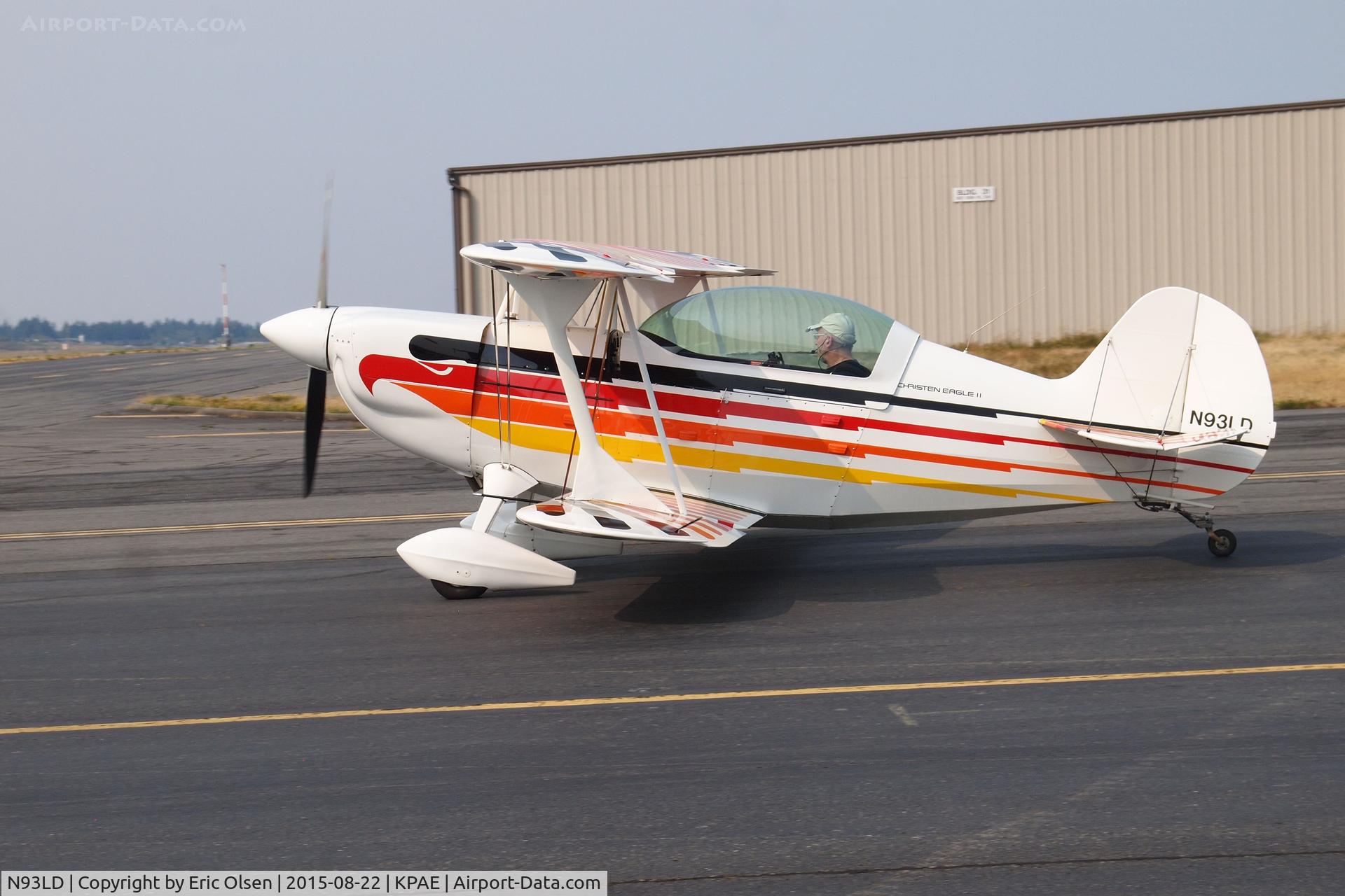 N93LD, 1995 Christen Eagle II C/N D0001, 1995 Christen Eagle taxing back to it's hanger at Paine Field