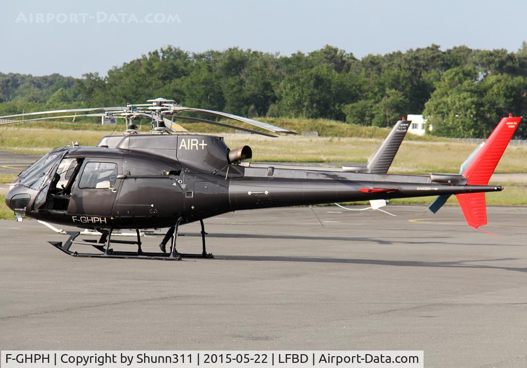 F-GHPH, Eurocopter AS-350B-2 Ecureuil Ecureuil C/N 2365, Parked at the General Aviation area... other new c/s