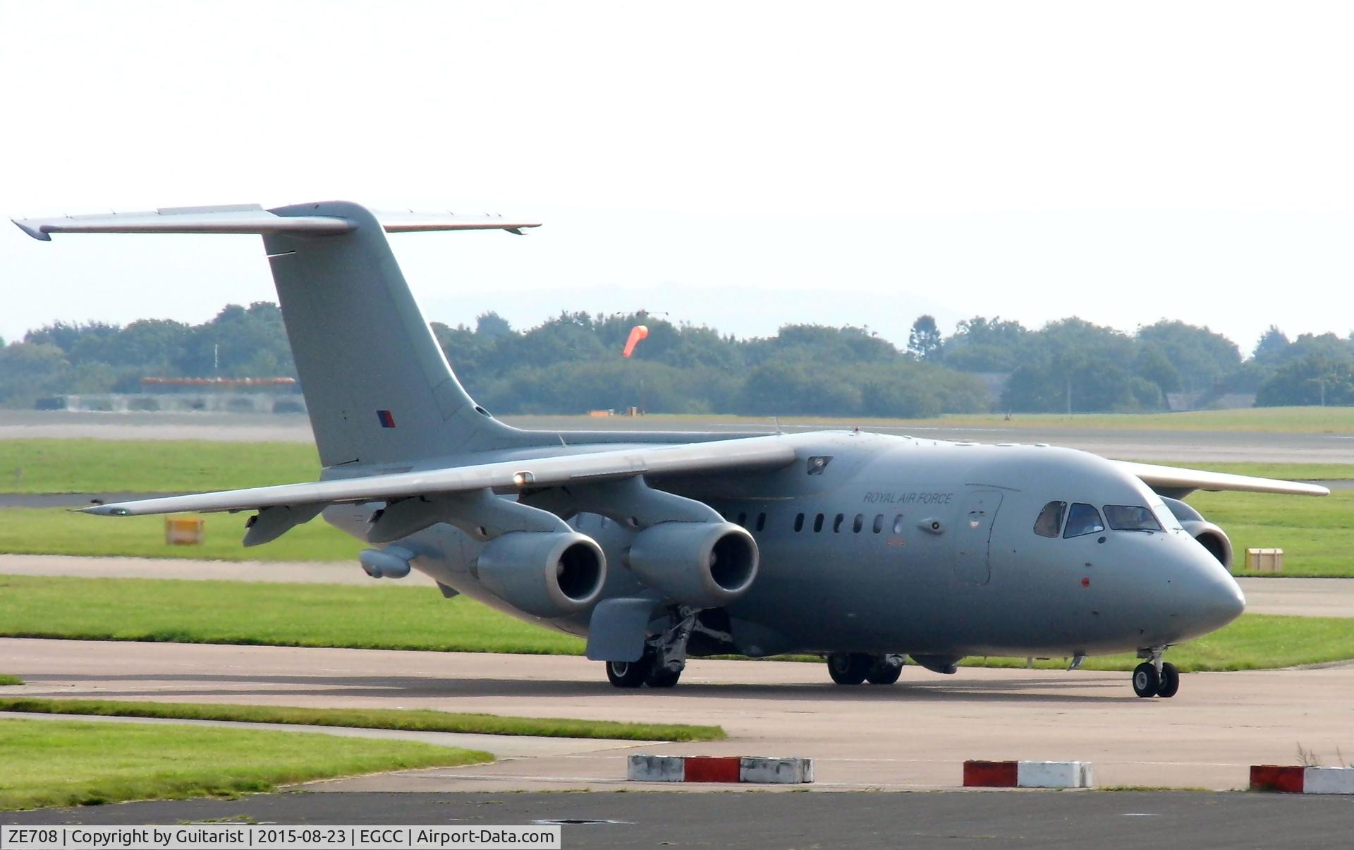 ZE708, 1993 British Aerospace BAe.146-200QC C.3 Quick Change C/N E2211, At Manchester