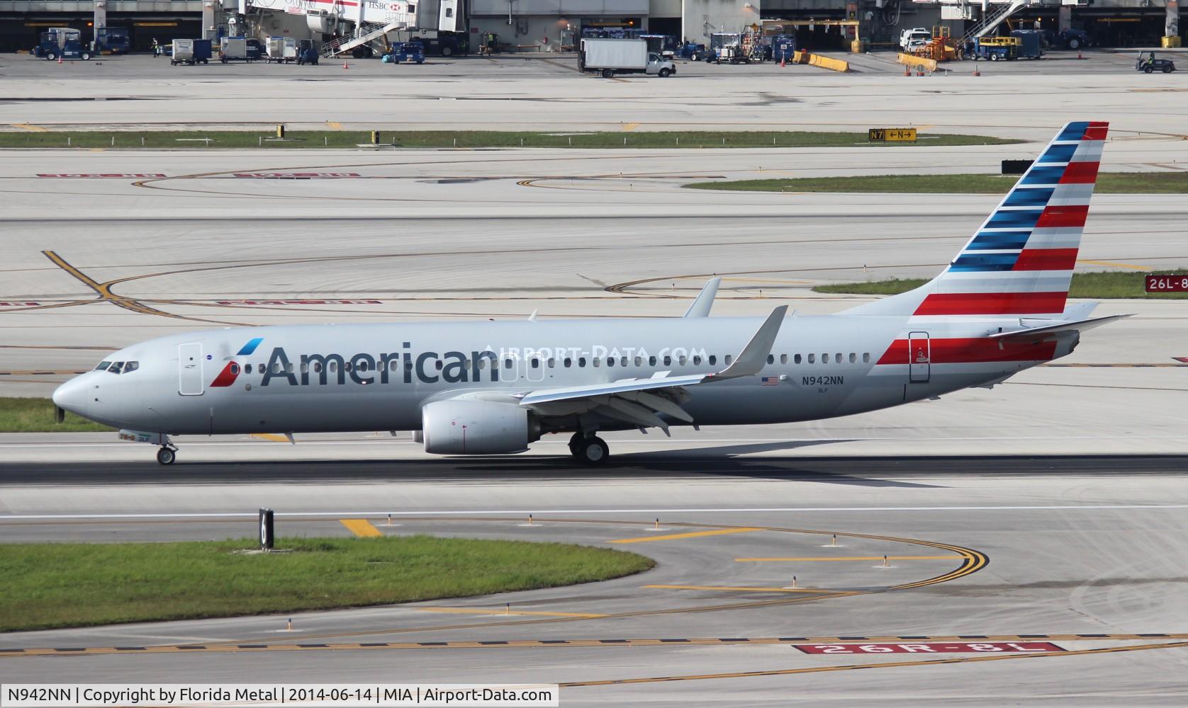 N942NN, 2013 Boeing 737-823 C/N 33492, American