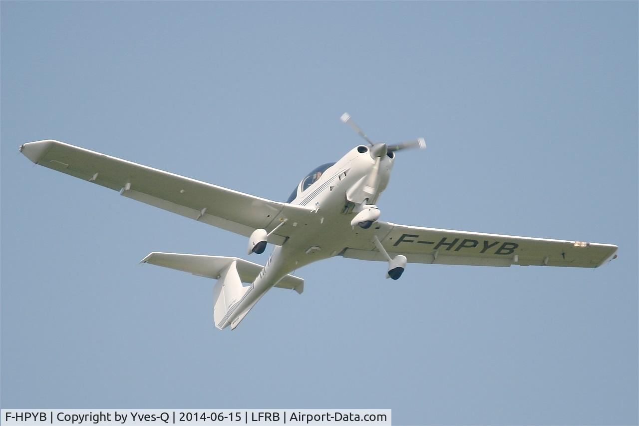 F-HPYB, 2012 Diamond DA-40 Diamond Star Diamond Star C/N DA-289, Diamond DA-40 Diamond Star, Take off rwy 07R, Brest-Bretagne airport (LFRB-BES)