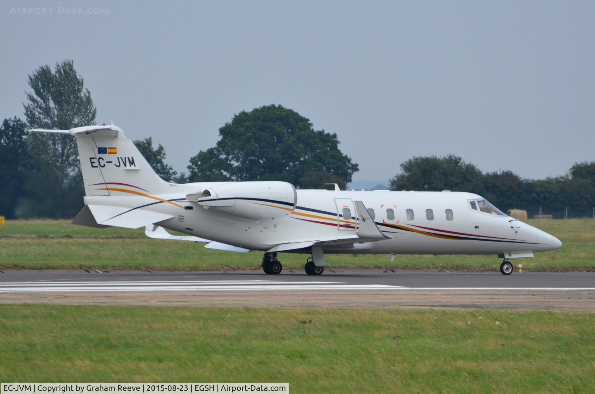 EC-JVM, 1999 Learjet 60 C/N 60-161, About to depart from Norwich.