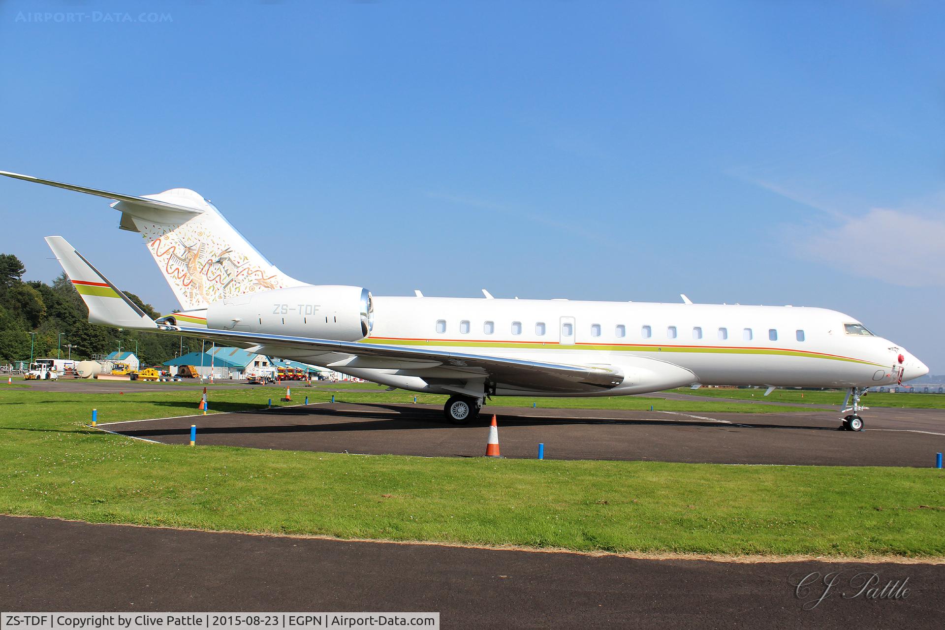 ZS-TDF, 2014 Bombardier BD-700-1A10 Global 6000 C/N 9603, On the apron at Dundee Riverside EGPN