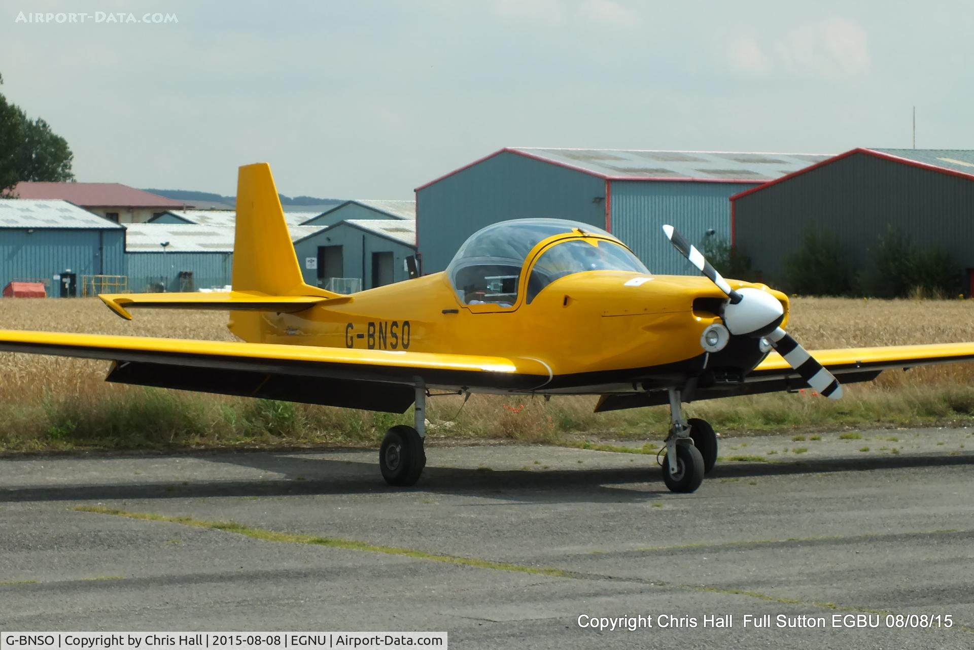 G-BNSO, 1987 Slingsby T-67M Firefly Mk2 C/N 2021, Full Sutton resident