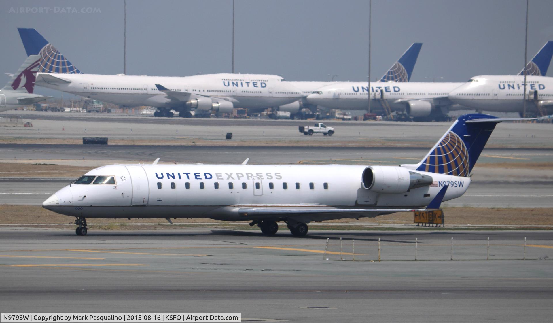 N979SW, 2004 Bombardier CRJ-200ER (CL-600-2B19) C/N 7954, CL-600-2B19