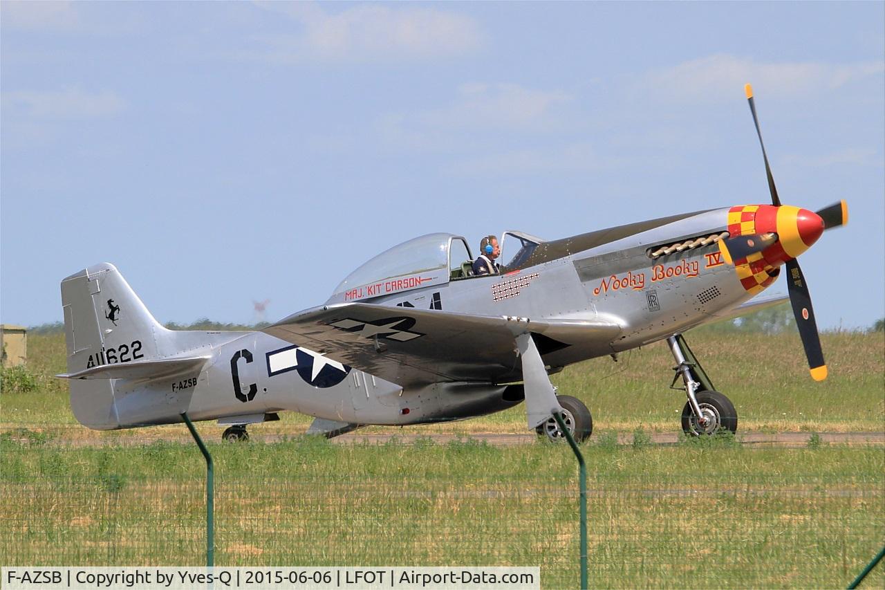F-AZSB, 1944 North American P-51D Mustang C/N 122-40967, North American P-51D Mustang, Taxiing to holding point rwy 02, Tours Air Base 705 (LFOT-TUF) Air show 2015