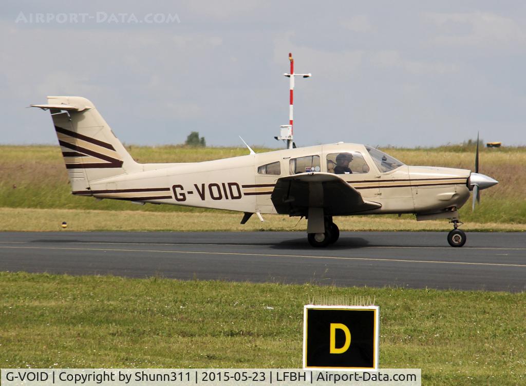 G-VOID, 1981 Piper PA-28RT-201 Arrow IV C/N 28R-8118049, Taxiing to the Southern Apron for parking...