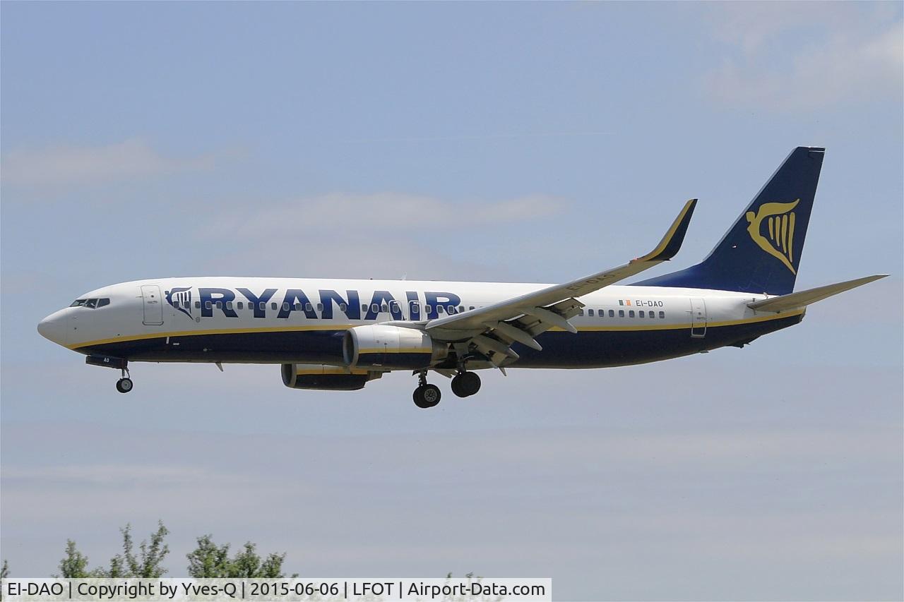 EI-DAO, 2003 Boeing 737-8AS C/N 33550, Boeing 737-8AS, On final rwy 02, Tours-Val de Loire airport (LFOT-TUF)