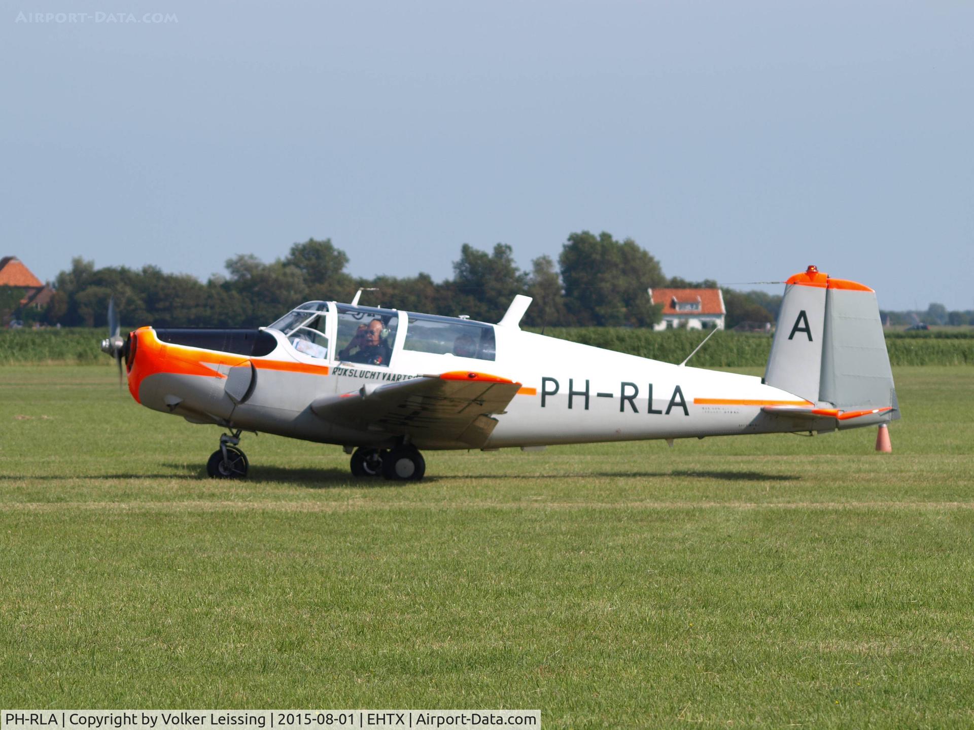 PH-RLA, 1959 Saab 91D Safir C/N 91-367, taxi to rwy after airshow