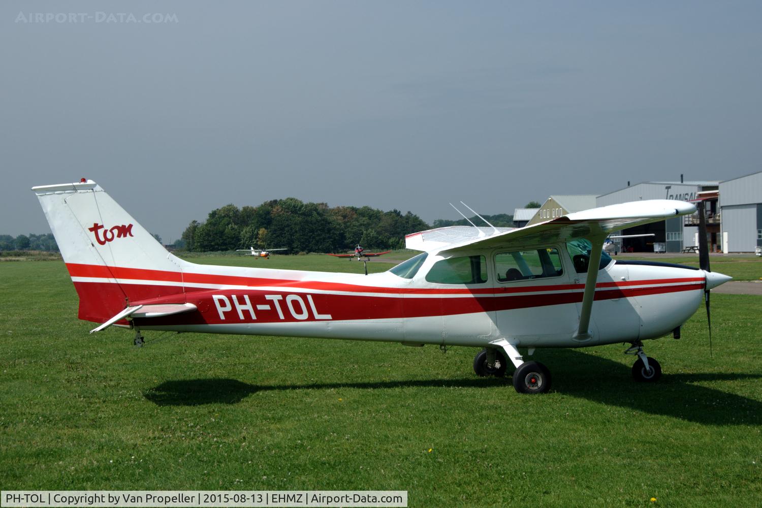 PH-TOL, Cessna 172M C/N 17263133, Cessna 172M parked at Midden-Zeeland, the Netherlands