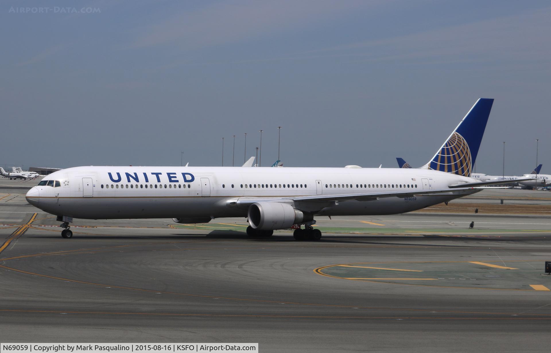 N69059, 2002 Boeing 767-424/ER C/N 29454, Boeing 767-400ER