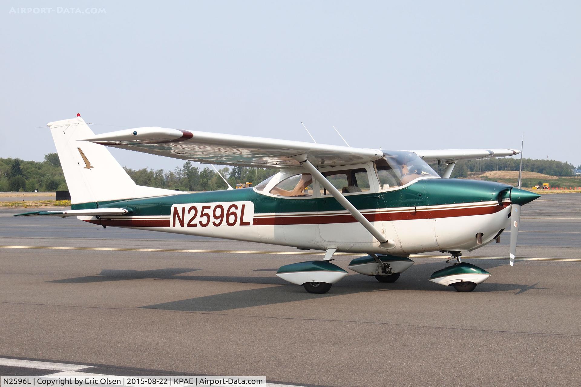 N2596L, 1967 Cessna 172H C/N 17255796, 1967 Cessna 172 at Paine Field for Challenge Air.