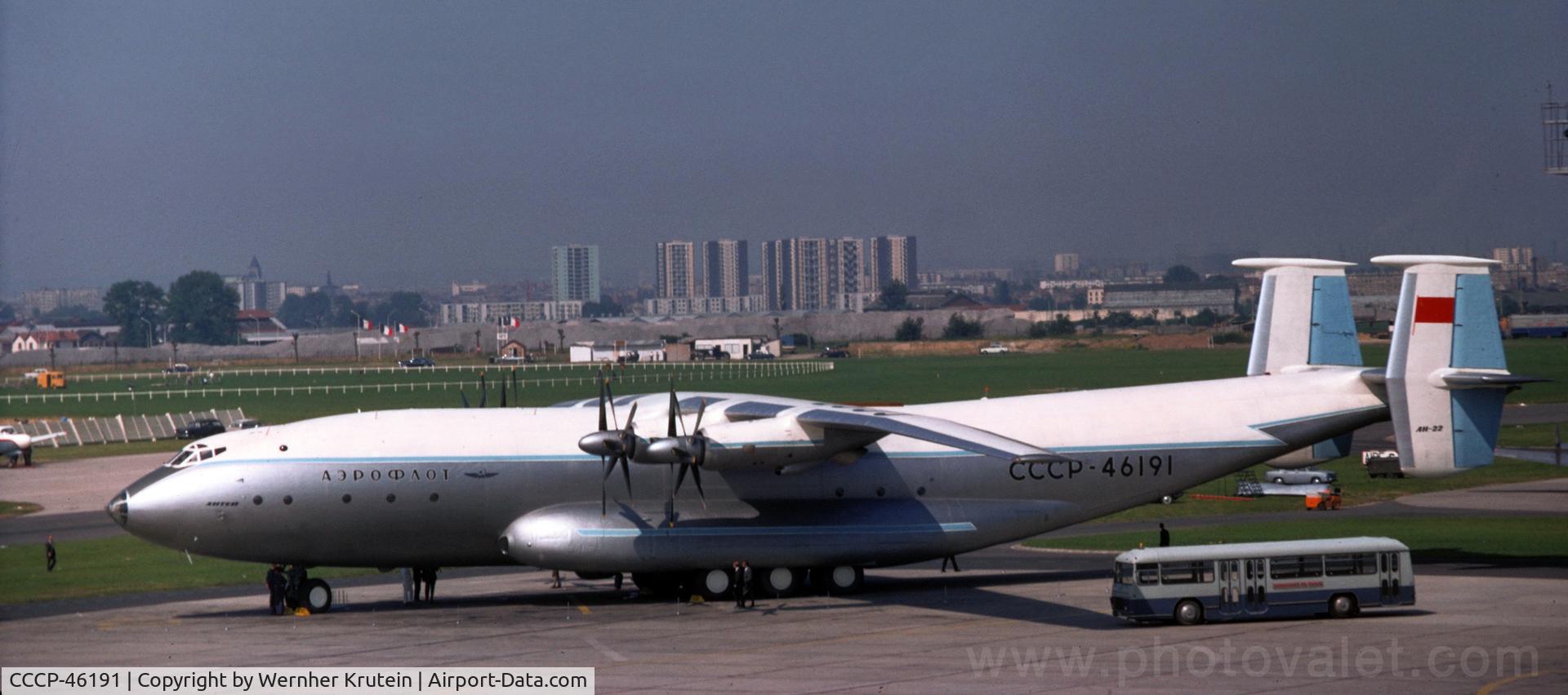 CCCP-46191, 1965 Antonov An-22 C/N 5340101, Antonov An-22 sits on the tarmac