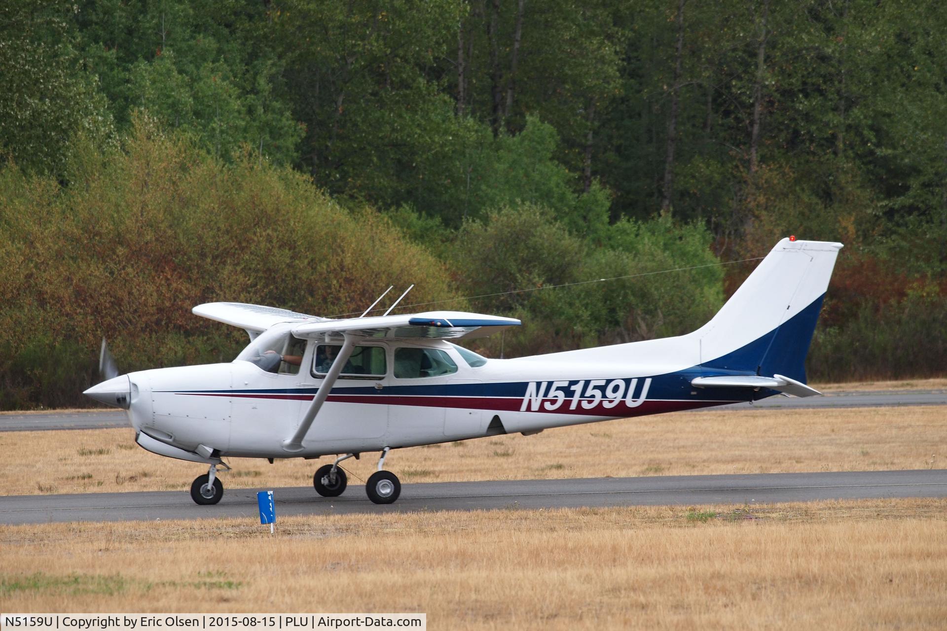 N5159U, 1980 Cessna 172RG Cutlass RG C/N 172RG0265, 1980 Cessna taxing in.