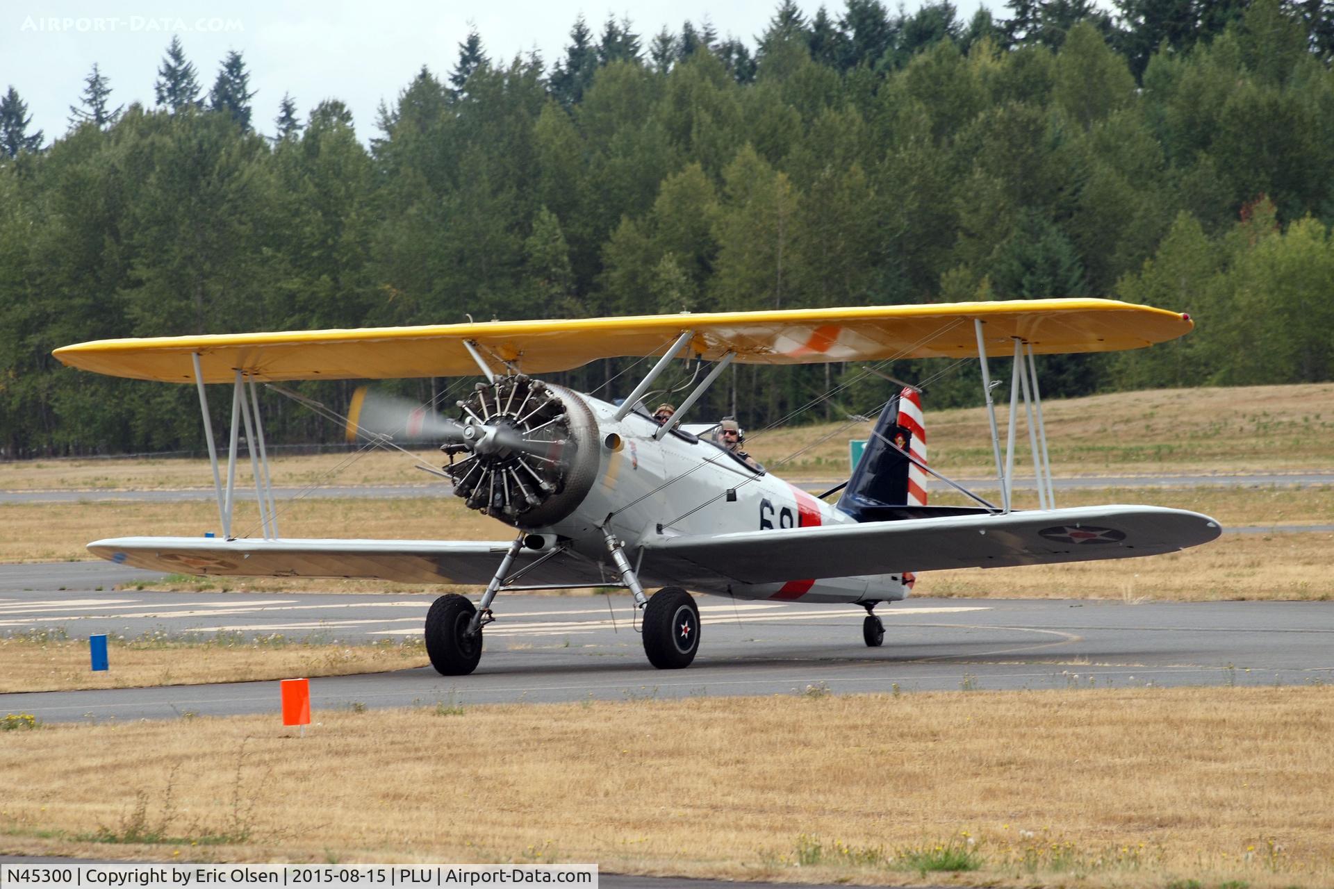 N45300, 1941 Naval Aircraft Factory N3N-3 C/N 2691, 1941 N3N taxing in for Cubs and Classics.