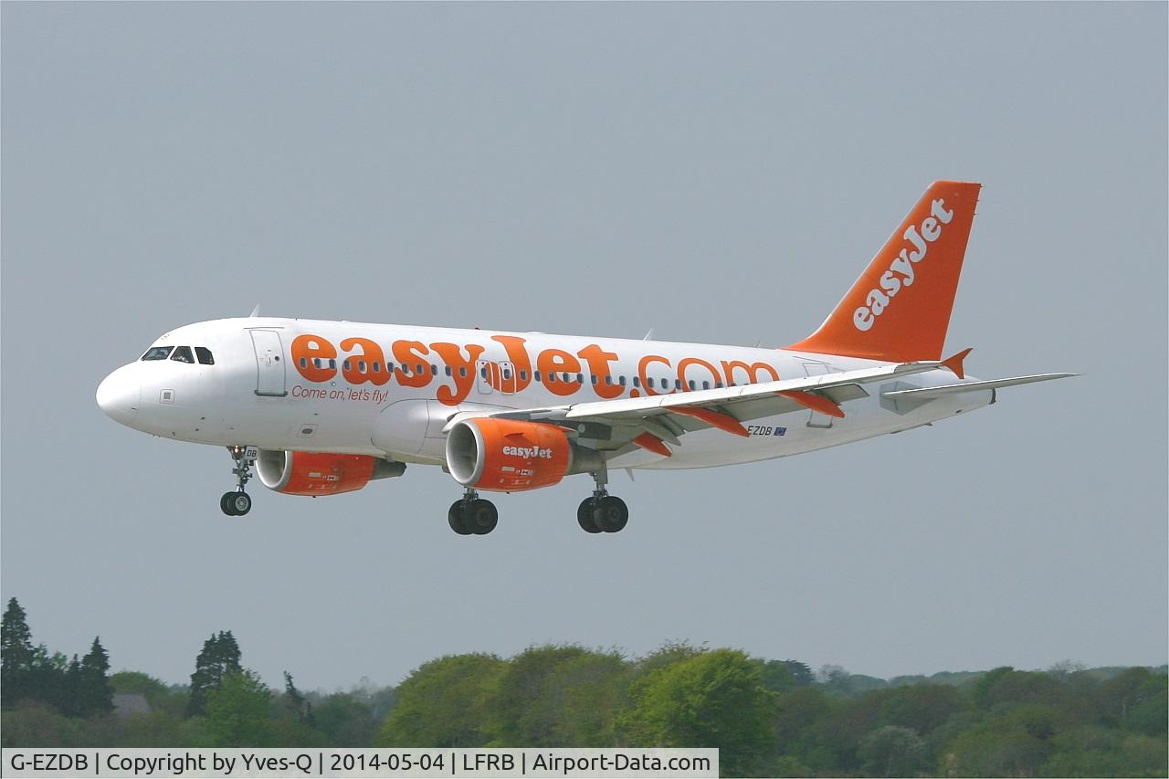 G-EZDB, 2008 Airbus A319-111 C/N 3411, Airbus A319-111, On final rwy 25L, Brest-Bretagne Airport (LFRB-BES)