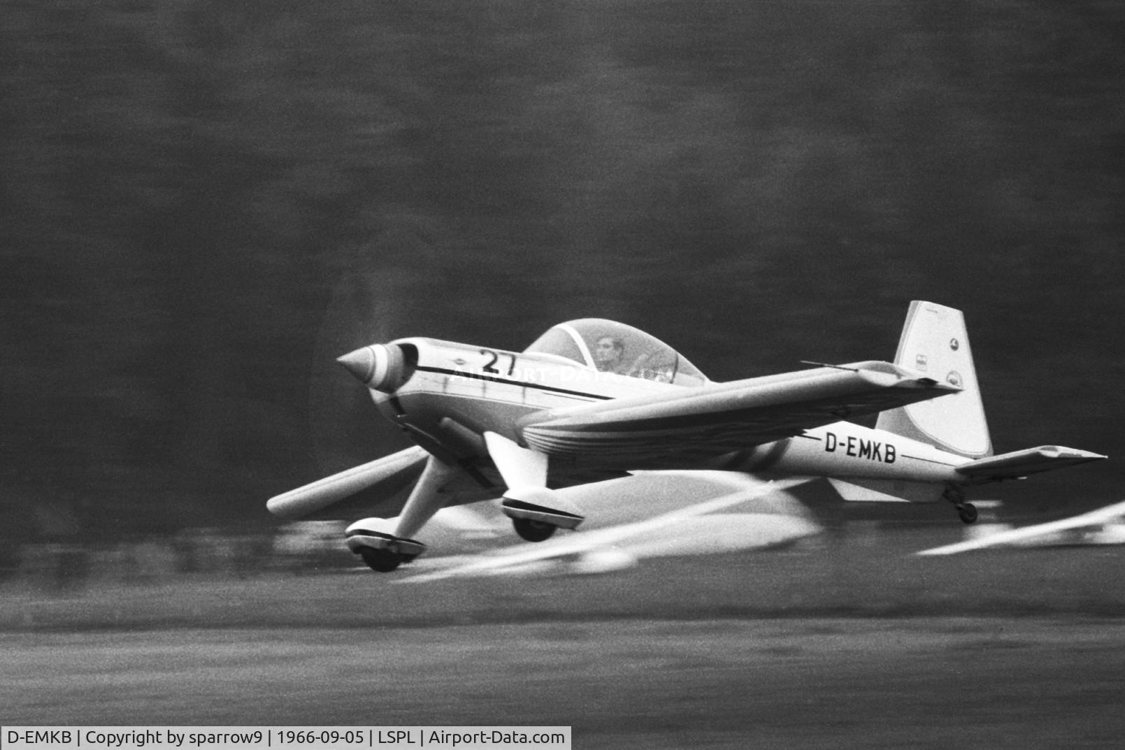 D-EMKB, 1970 Hirth HI.27 Akrostar MK.II C/N 4001, Active at Fliegerchilbi Langenthal-Bleienbach