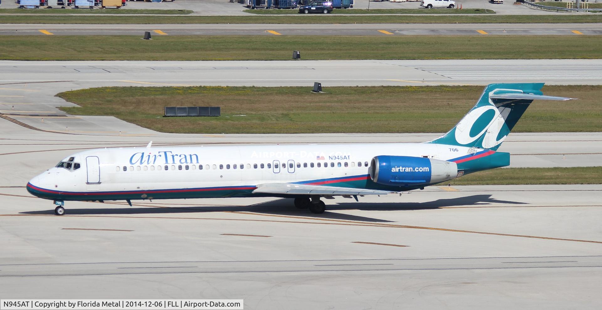 N945AT, 1999 Boeing 717-200 C/N 55008, Air Tran