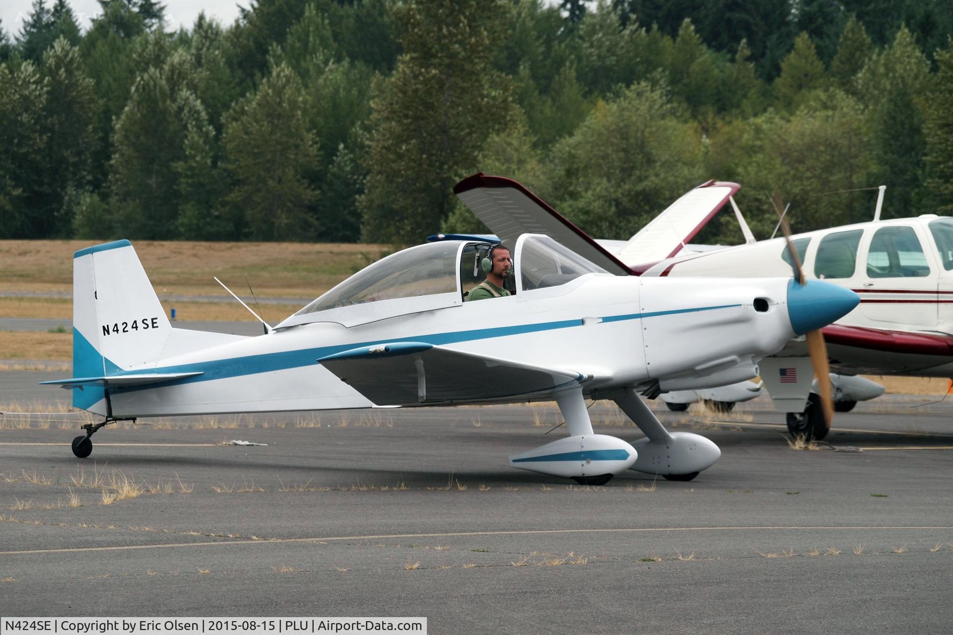 N424SE, 2014 Bushby Mustang II C/N 3825, Home built Bushby Mustang II taxing in at Paine Field.