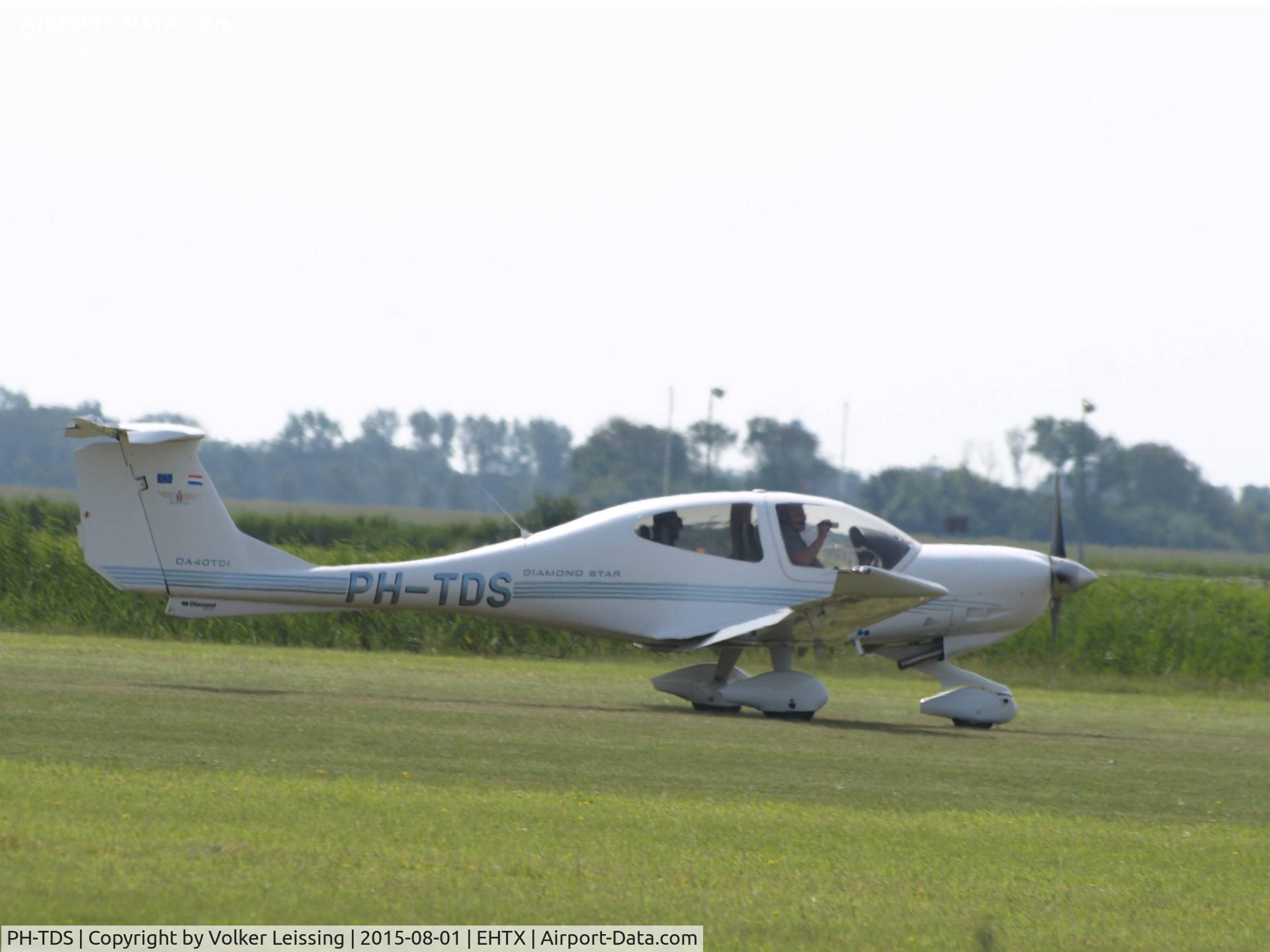 PH-TDS, 2006 Diamond DA-40D Diamond Star C/N D4.250, landing
