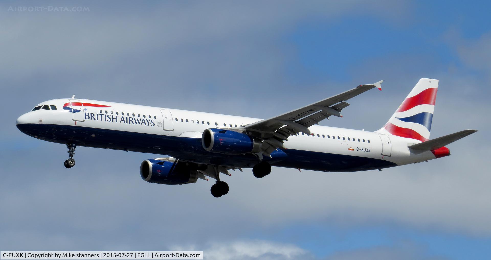 G-EUXK, 2007 Airbus A321-231 C/N 3235, British Airways A321- 231  landing runway 27L