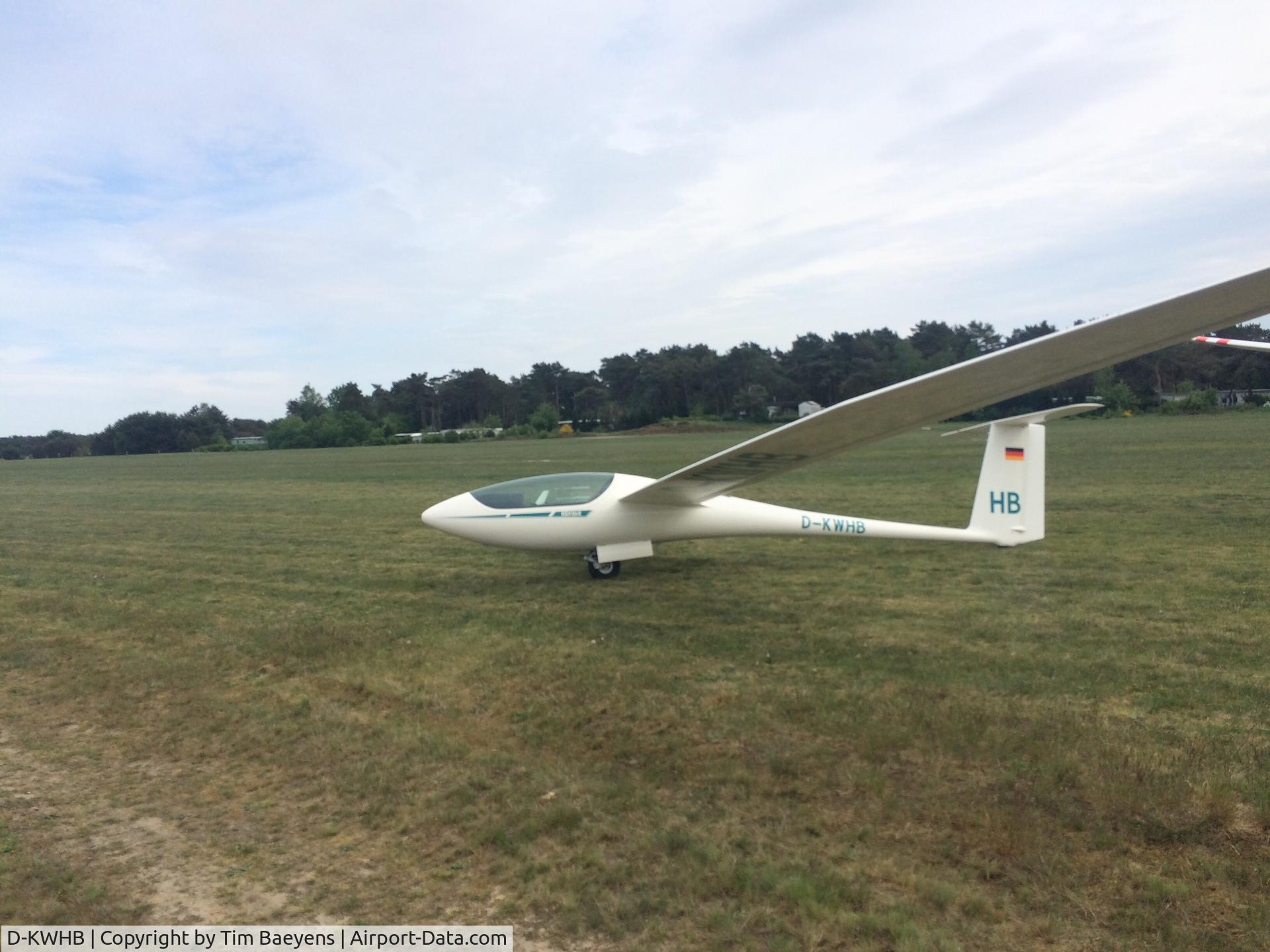 D-KWHB, 1994 Schleicher ASH-26E C/N 26030, Ash 26e at Keiheuvel airfield