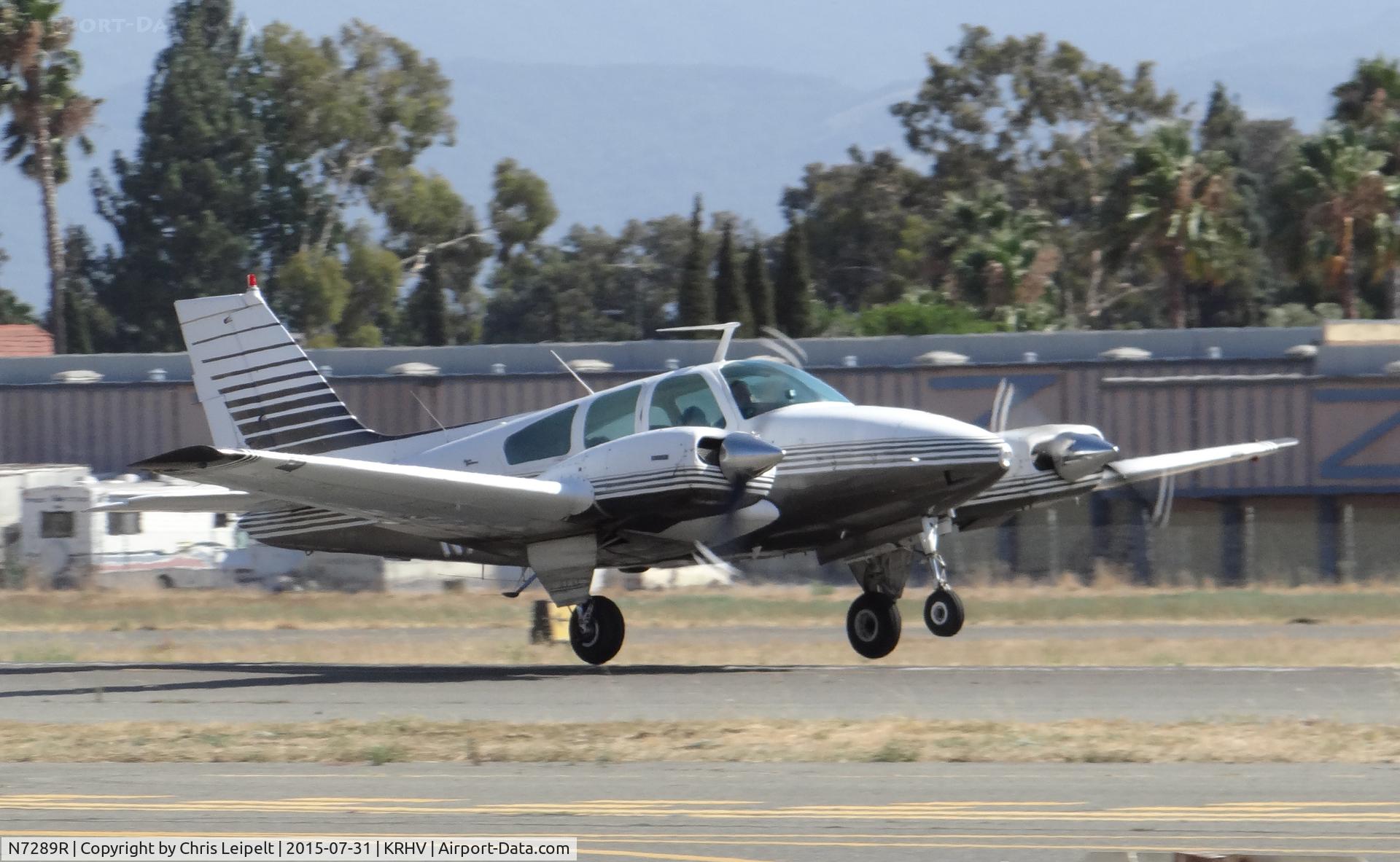 N7289R, 1975 Beech 95-B55 (T42A) Baron C/N TC-1829, Locally-based 1975 Beechcraft Baron 55 departing runway 31R at Reid Hillview Airport, San Jose, CA.