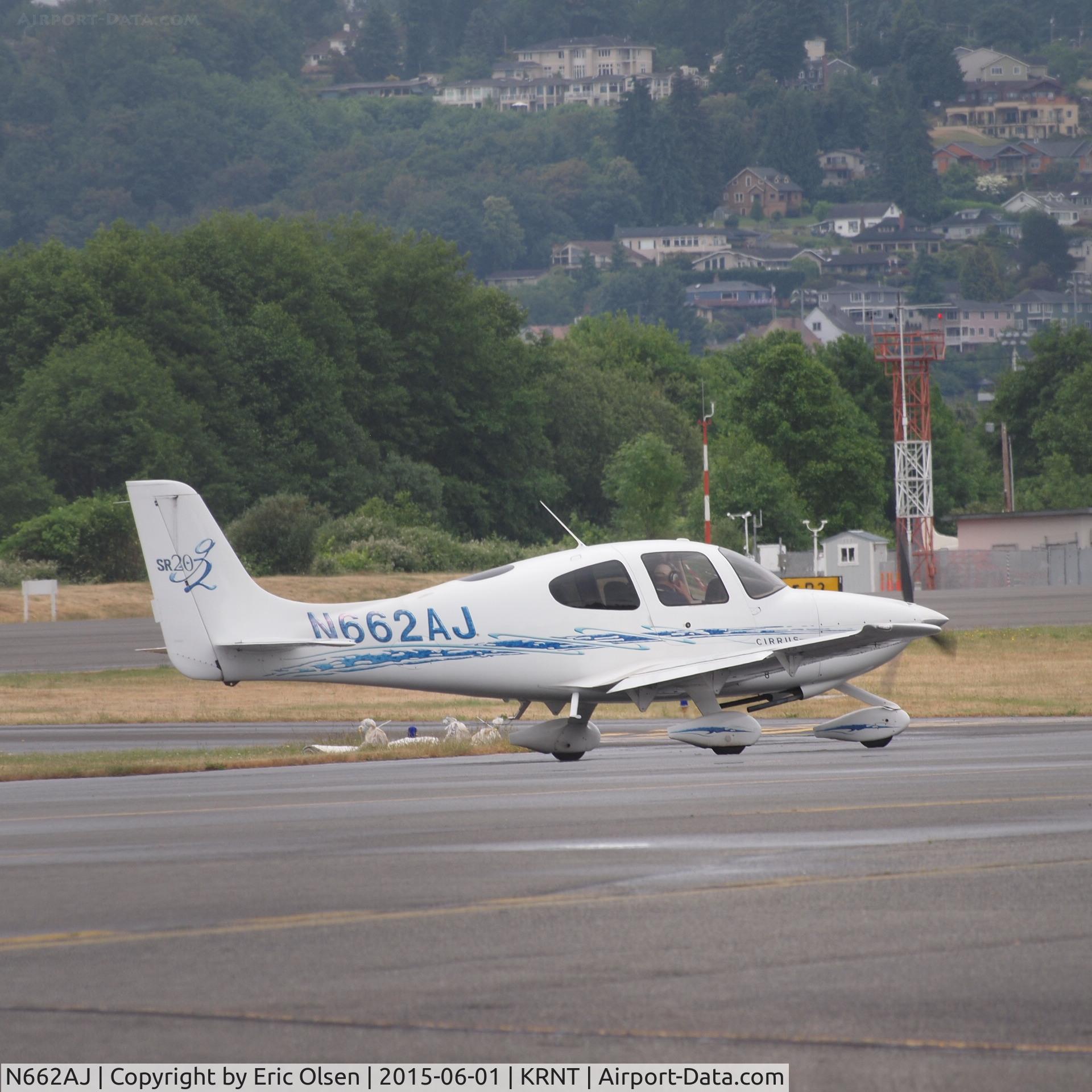 N662AJ, 2006 Cirrus SR20 G2 C/N 1632, 2006 Cirrus at KRNT