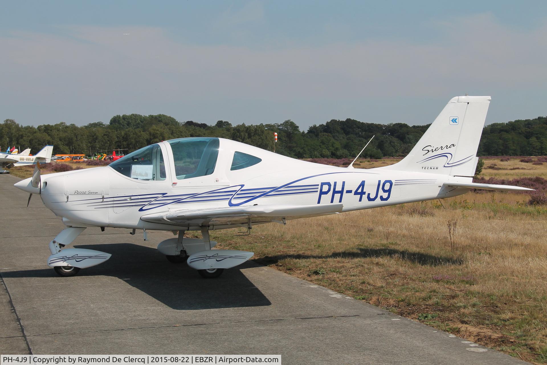 PH-4J9, 2011 Tecnam P-2002 Sierra C/N 484, Zoersel Fly-in 2015.