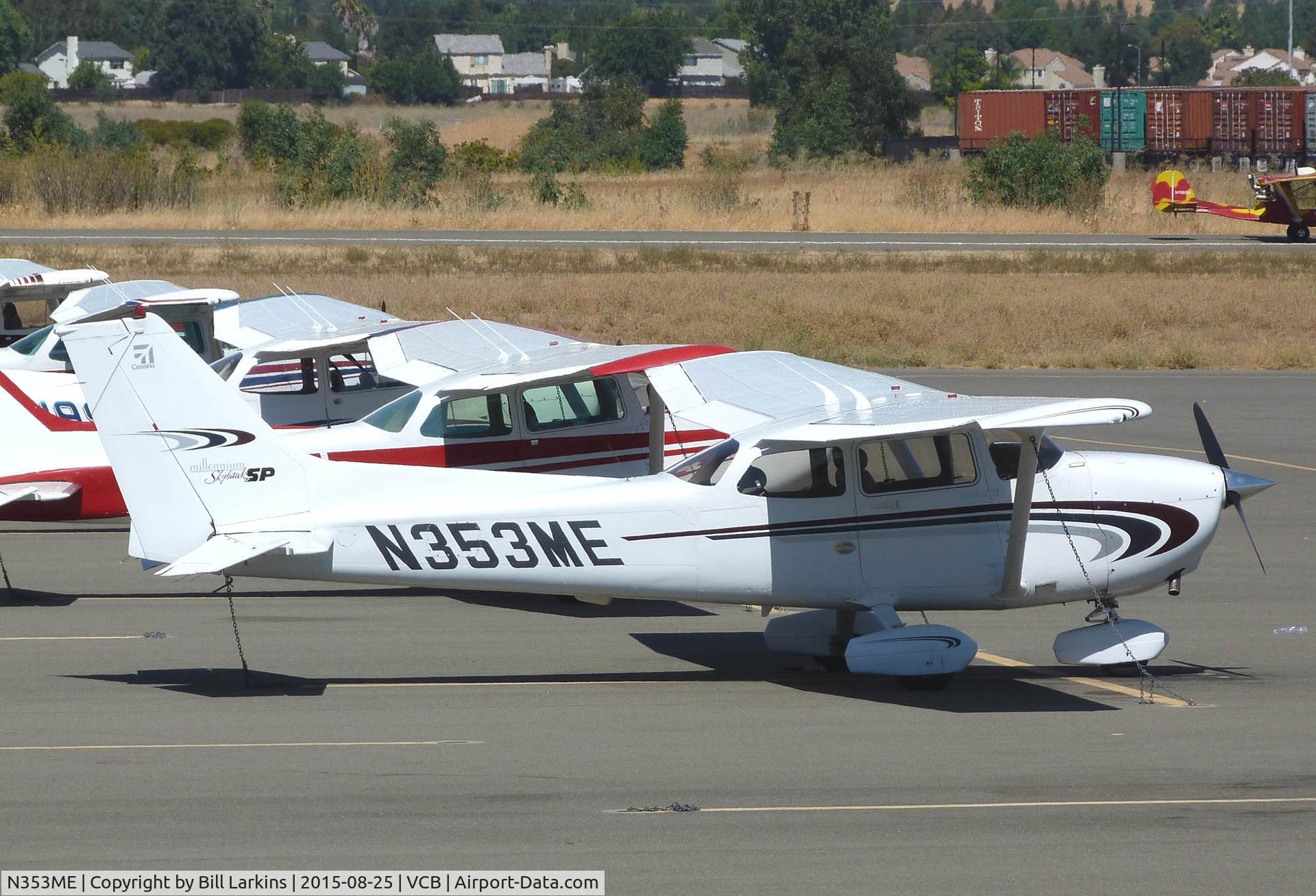 N353ME, 2000 Cessna 172S C/N 172S8588, Ready to fly in the morning sun.