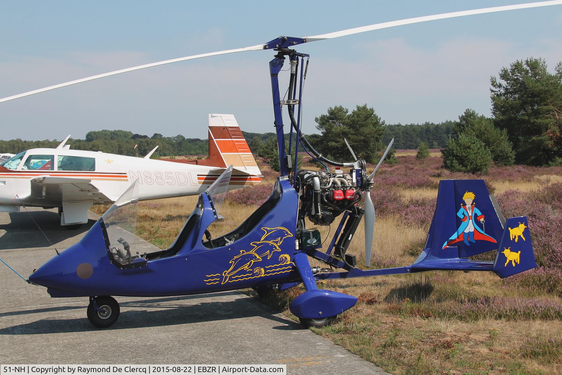 51-NH, Magni Gyro M-16 Tandem Trainer C/N not found 51-NH, Zoersel Fly-in 2015.