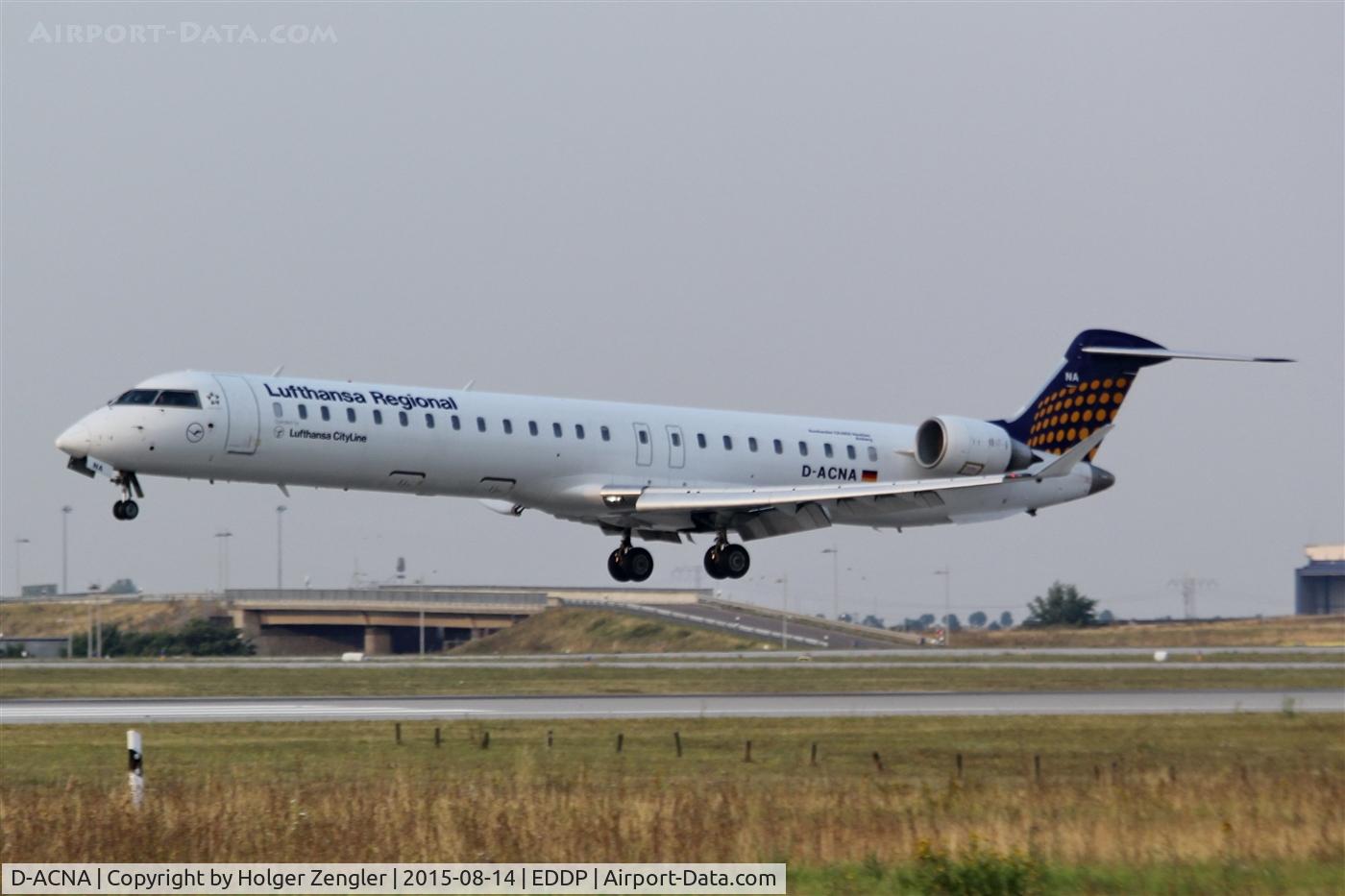 D-ACNA, 2009 Bombardier CRJ-900 NG (CL-600-2D24) C/N 15229, Morning shuttle from STR is floating down on rwy 08L...