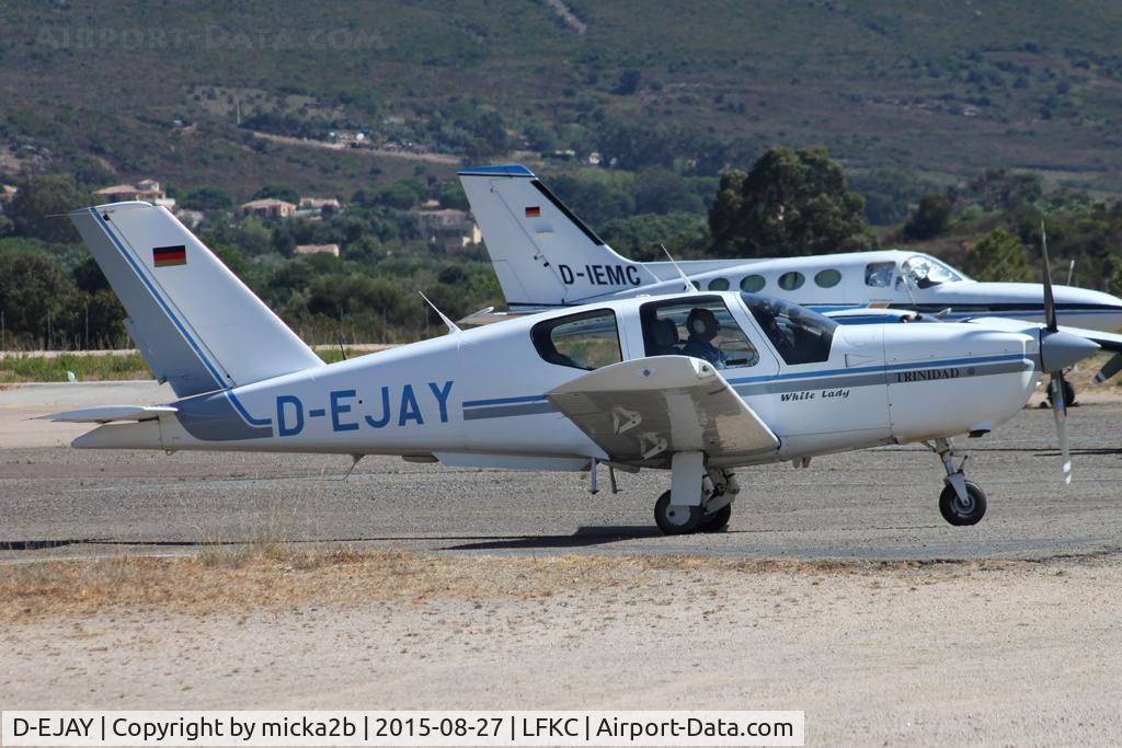 D-EJAY, Socata TB-20 Trinidad C/N 1611, Taxiing