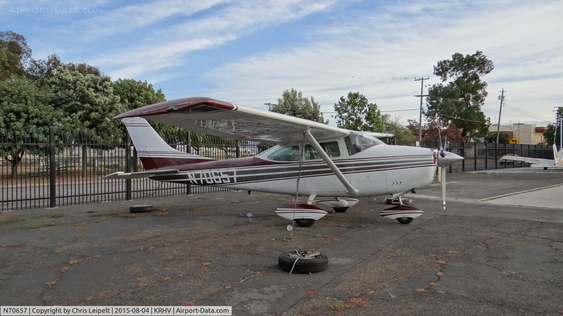 N70657, 1968 Cessna 182M Skylane C/N 18259344, Locally-based 1968 Cessna 182M in for its annual at Reid Hillview Airport, San Jose, CA.
